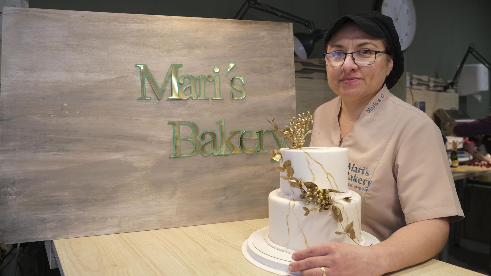 Bodas, bautizos y comuniones, el siguiente reto de Maritza.