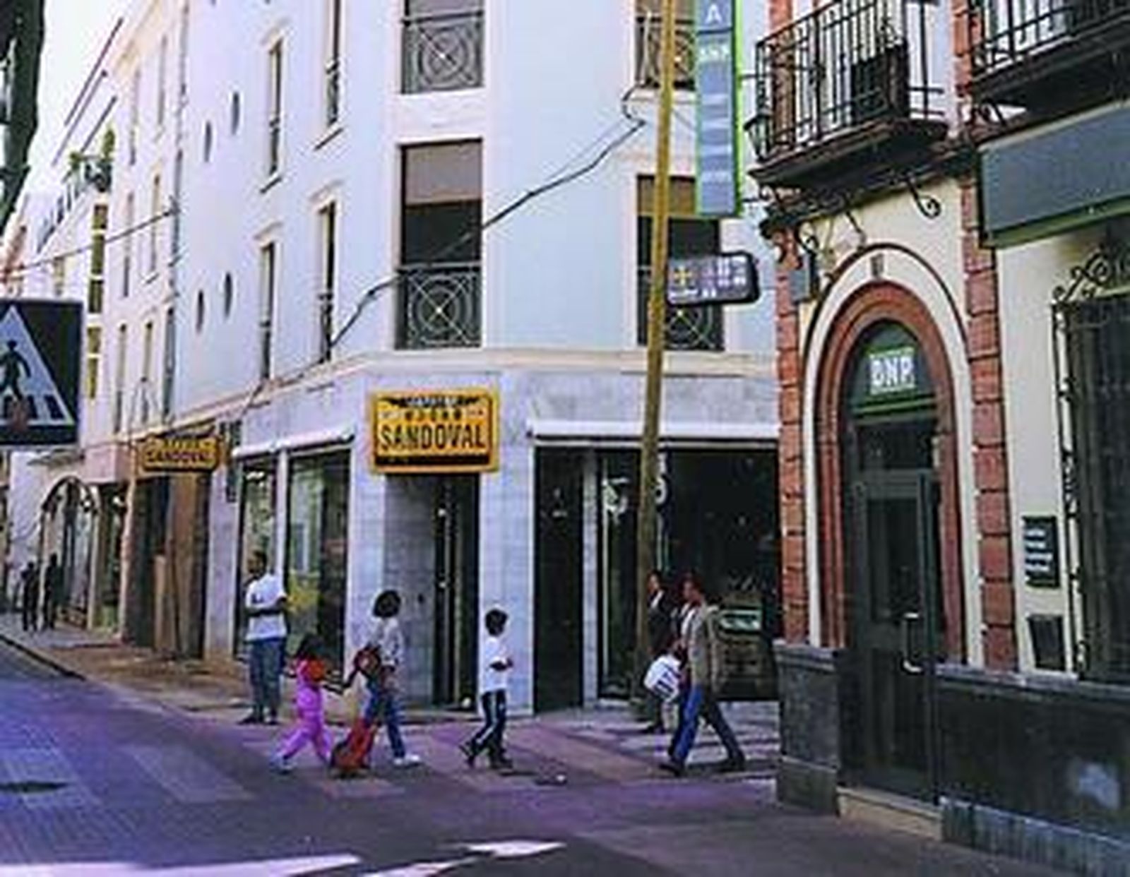 La peatonalización de la calle Miguel Redondo comienza hoy.
