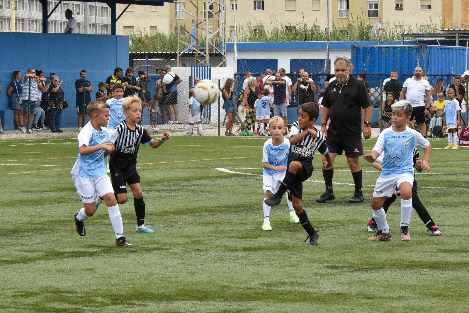 El Atlético Zabal derrota a los vándalos