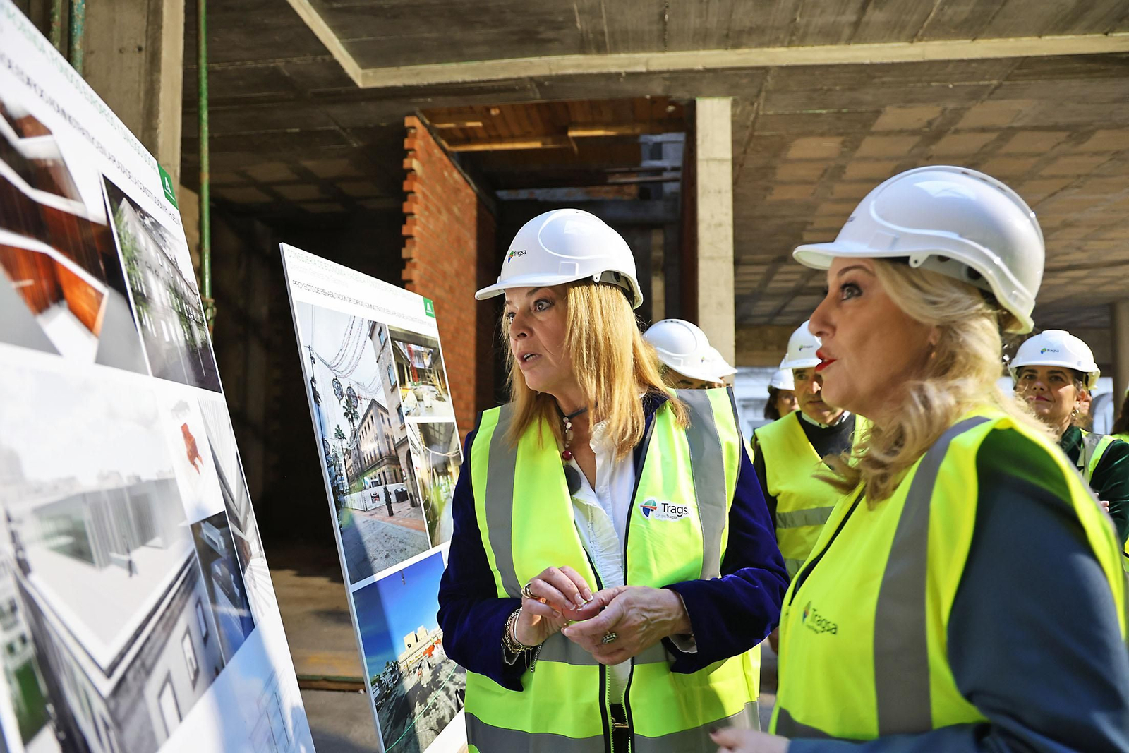 Imágenes de la visita las obras de la antigua Delegación de Hacienda