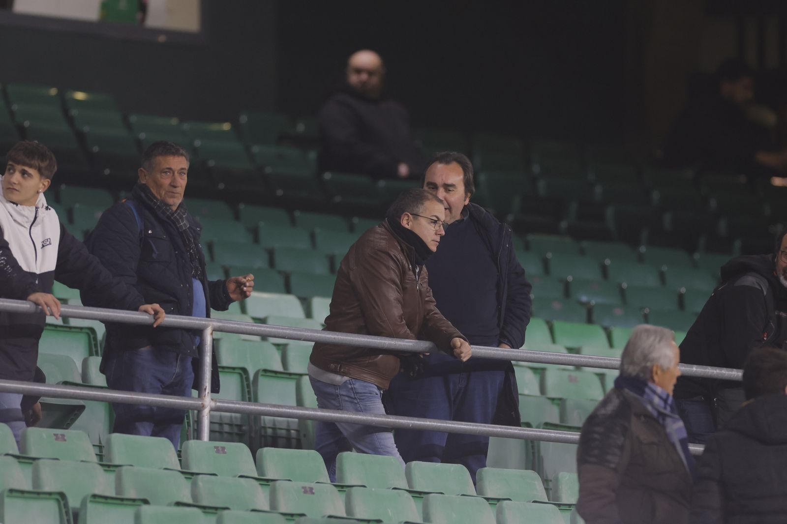 Búscate en las fotos del Betis-Barcelona