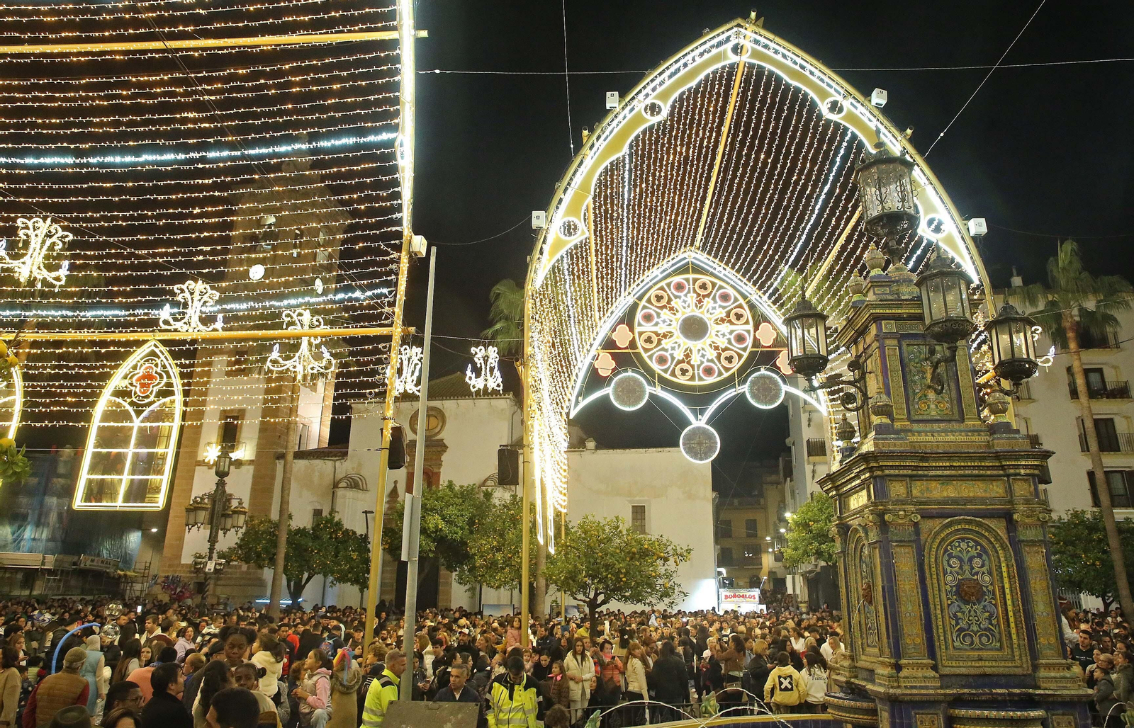La inauguración del alumbrado navideño de Algeciras, en imágenes