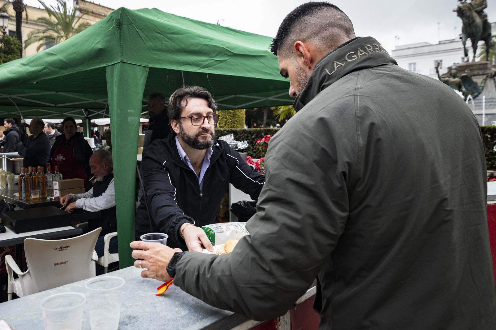 Imágenes del ambiente navideño del 24 de diciembre en Jerez