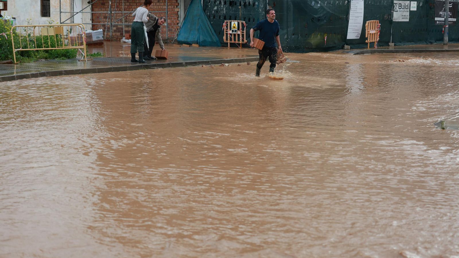 El distrito malagueño de Campanillas tras las lluvias de la borrasca 'Laurence', en imágenes