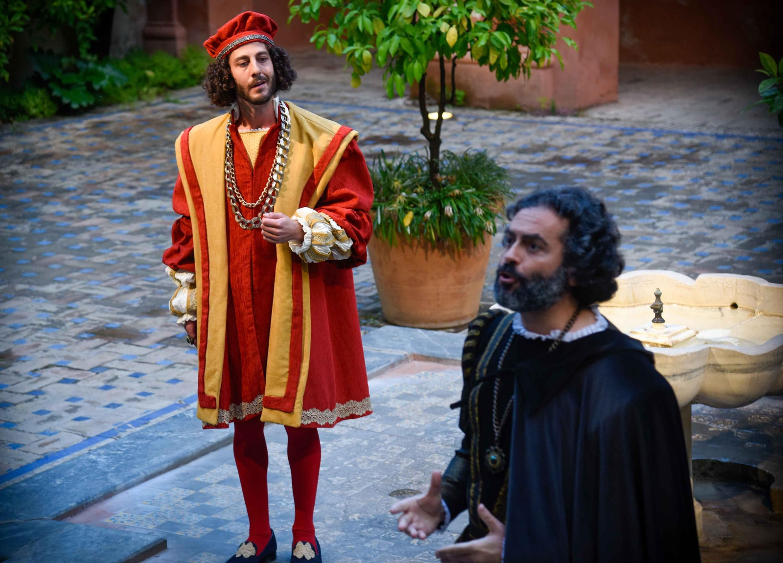 Visitas nocturnas teatralizadas en el Real Alcázar de Sevilla