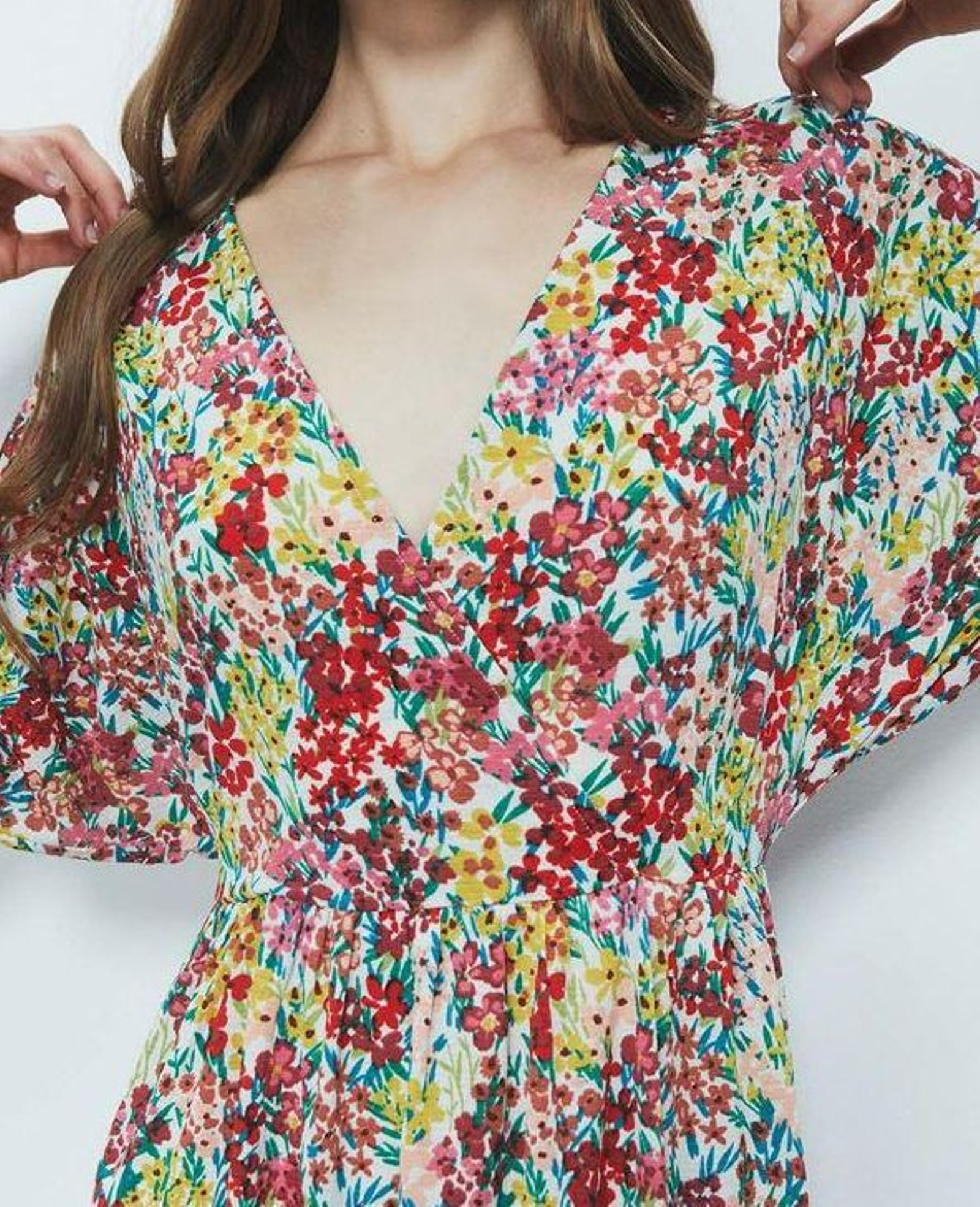 Vestido flores de Sfera