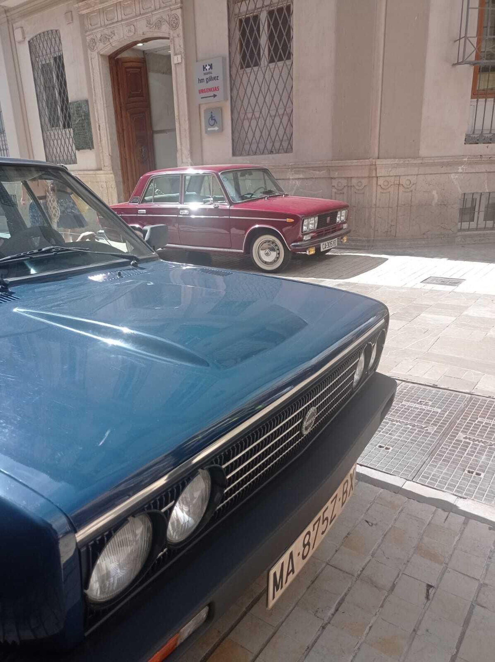 Dos Seat de la década de los 80. Dos Seat de la década de los 80.