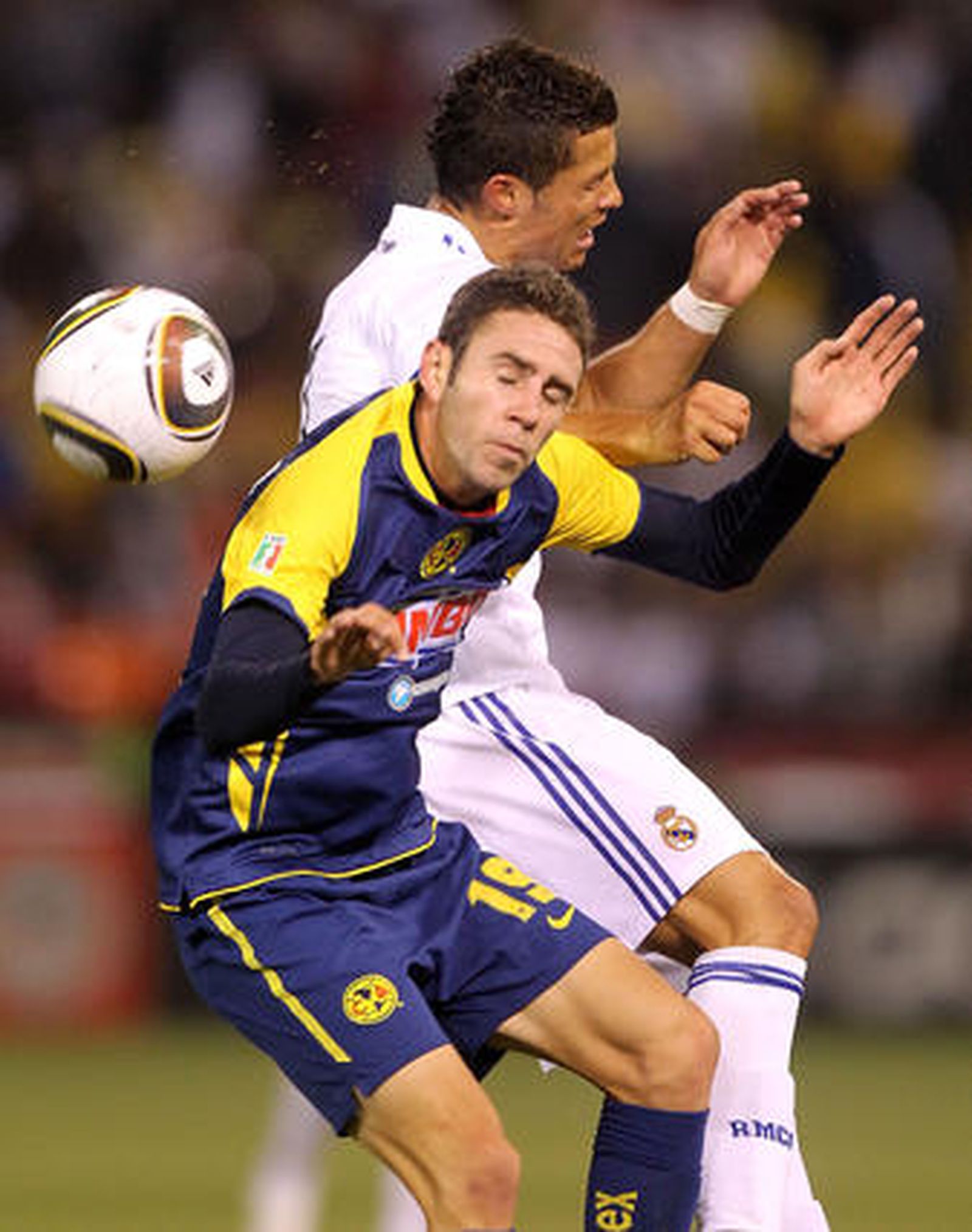 La era de Mourinho con el Real Madrid comenzó de forma triunfal después que el equipo español venciese por 2-3 a las Águilas del América de México, en partido amistoso disputado en el Candlestick Park de San Francisco.

Foto: REUTER