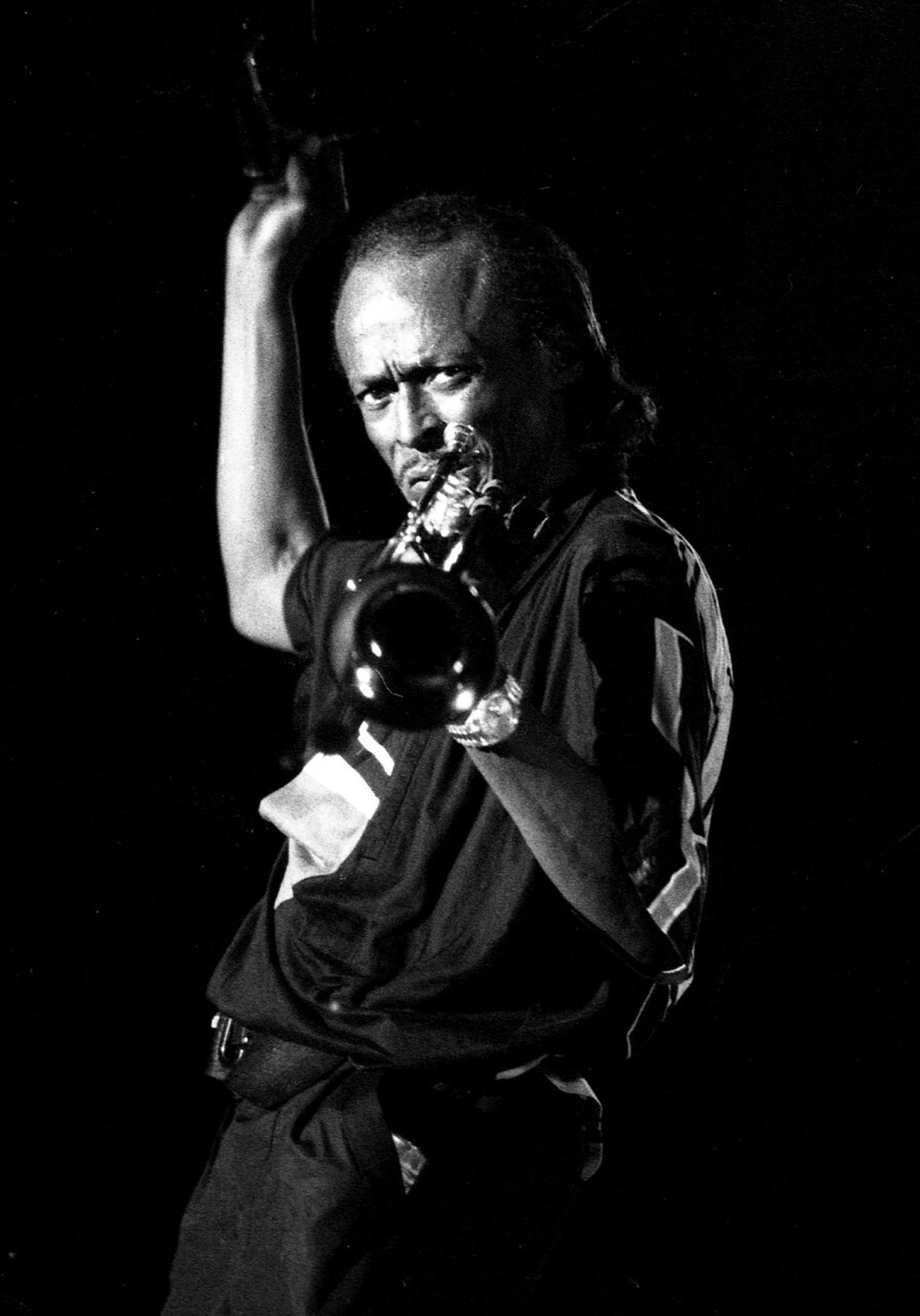 Una actuación de Miles Davis.