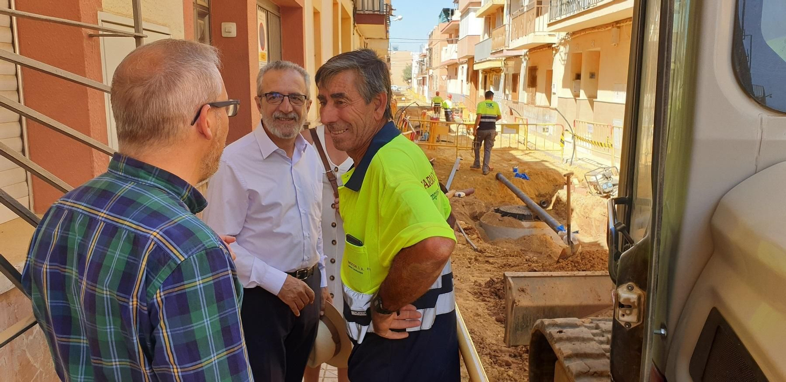 Una de las calles de Palmete durante la obra