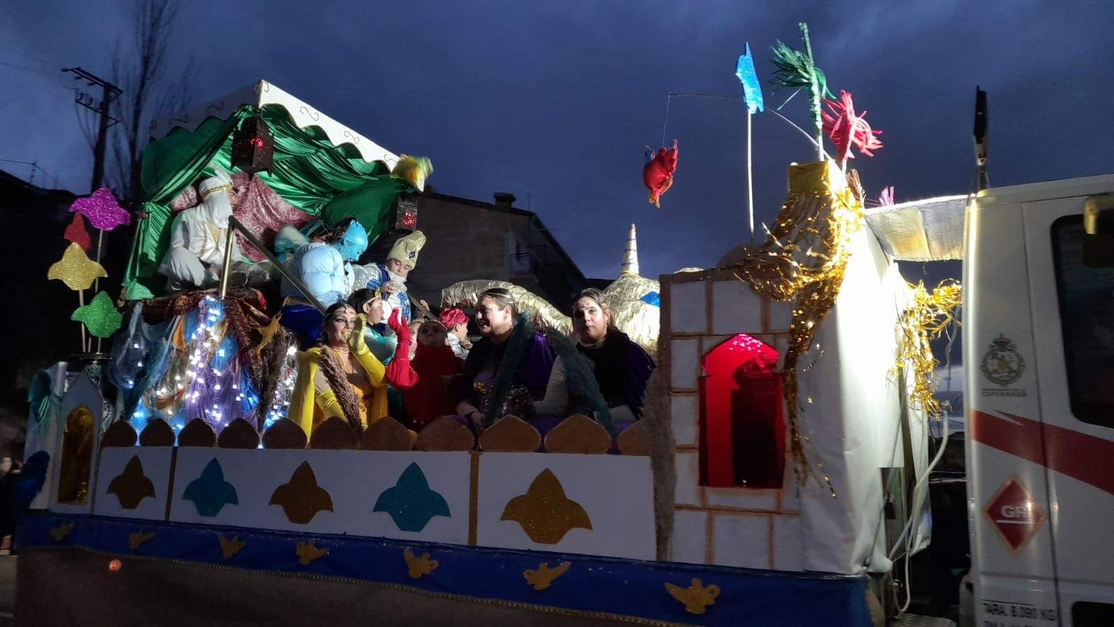 Los Reyes Magos a su paso por Monachil