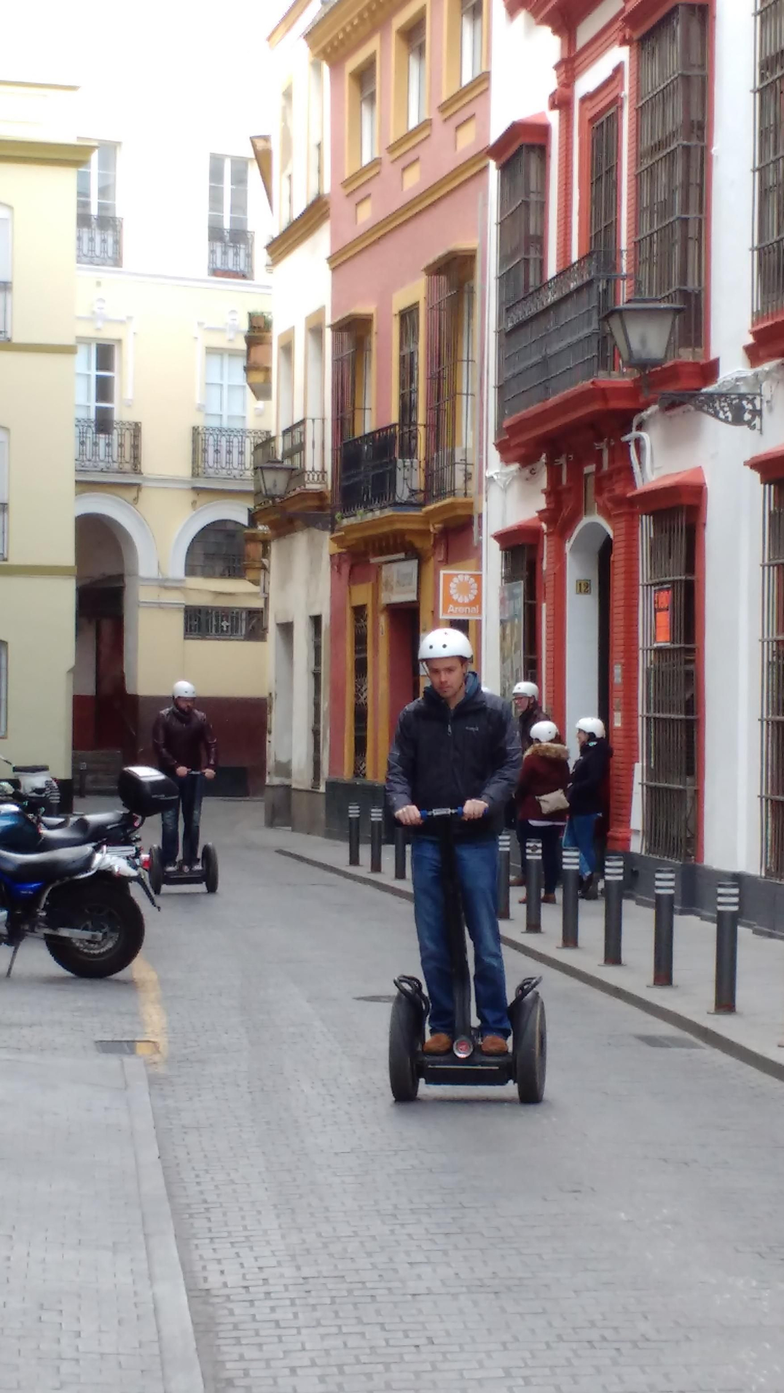 Usuarios de segway en Sevilla