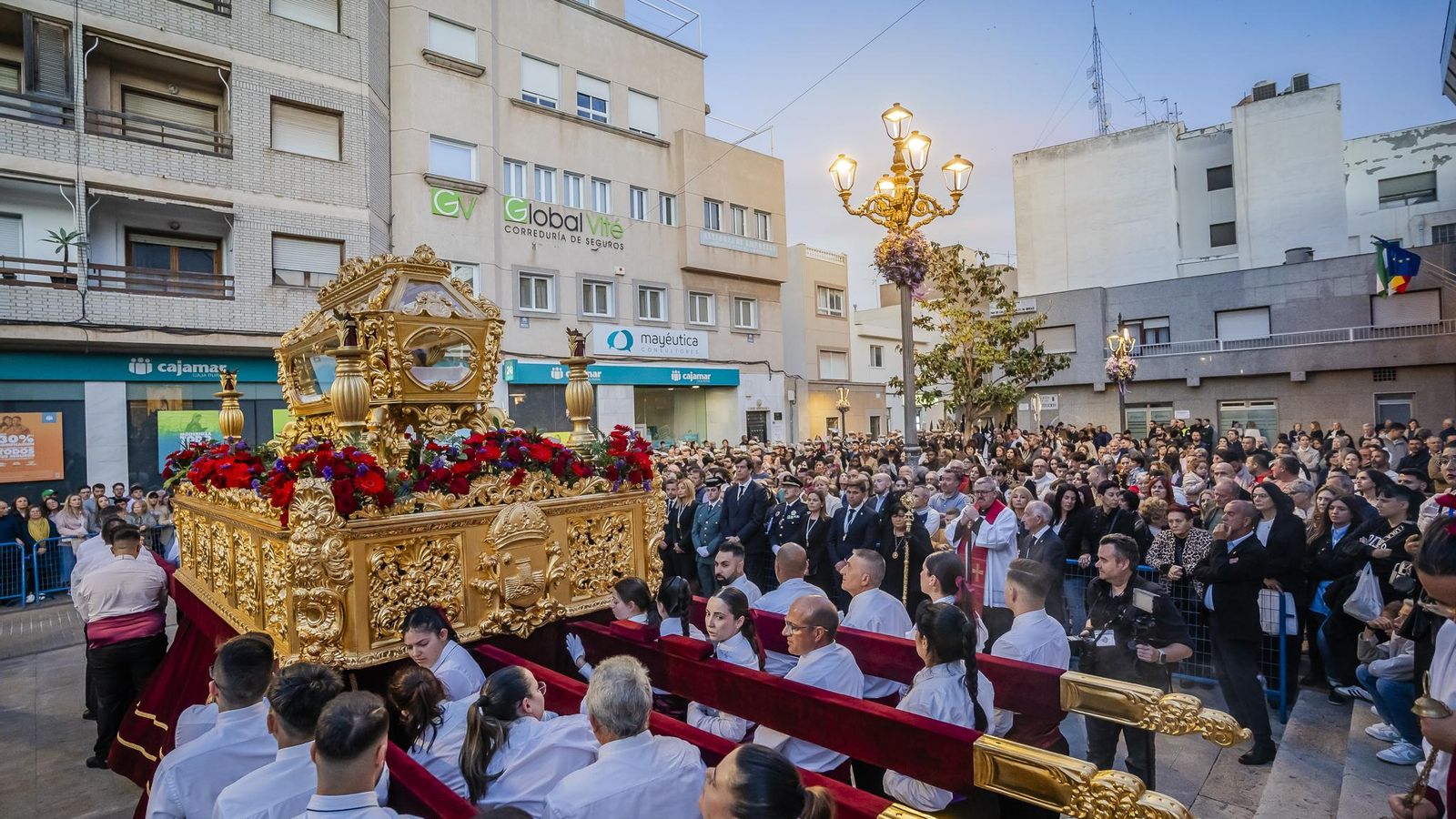 El Viernes Santo en la Semana Santa de Roquetas de Mar 2025