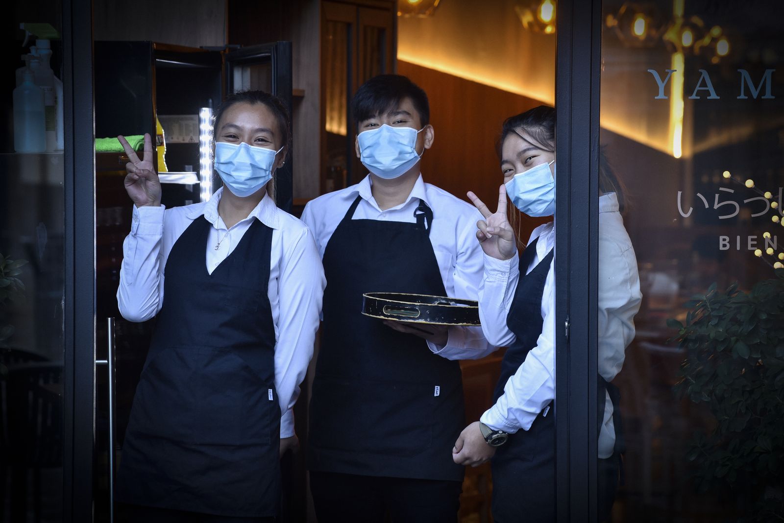 Luces y sombras en un buen puente para el comercio y la hostelería