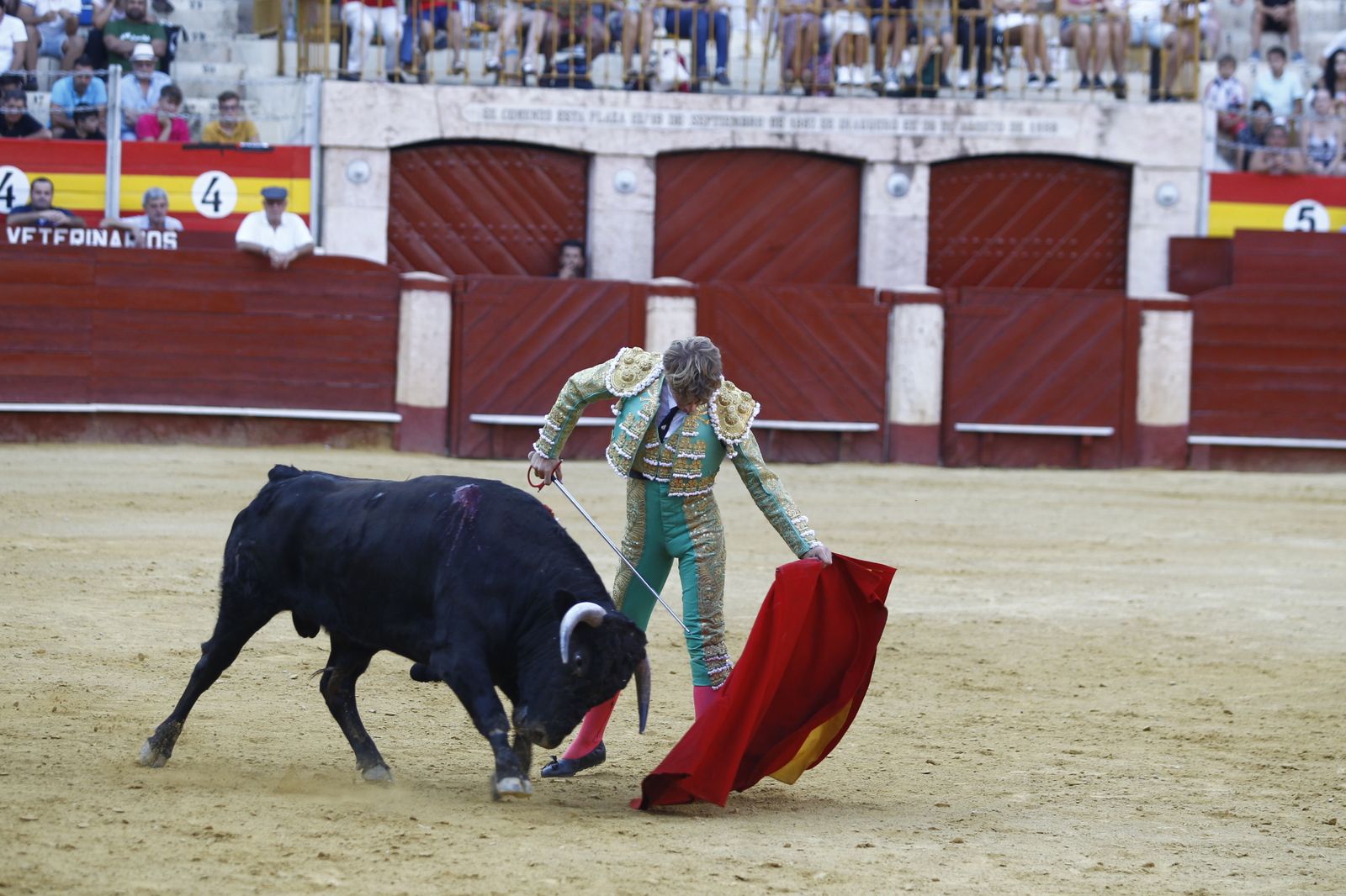 Imágenes de la novillada organizada por la Escuela Taurina de Almería