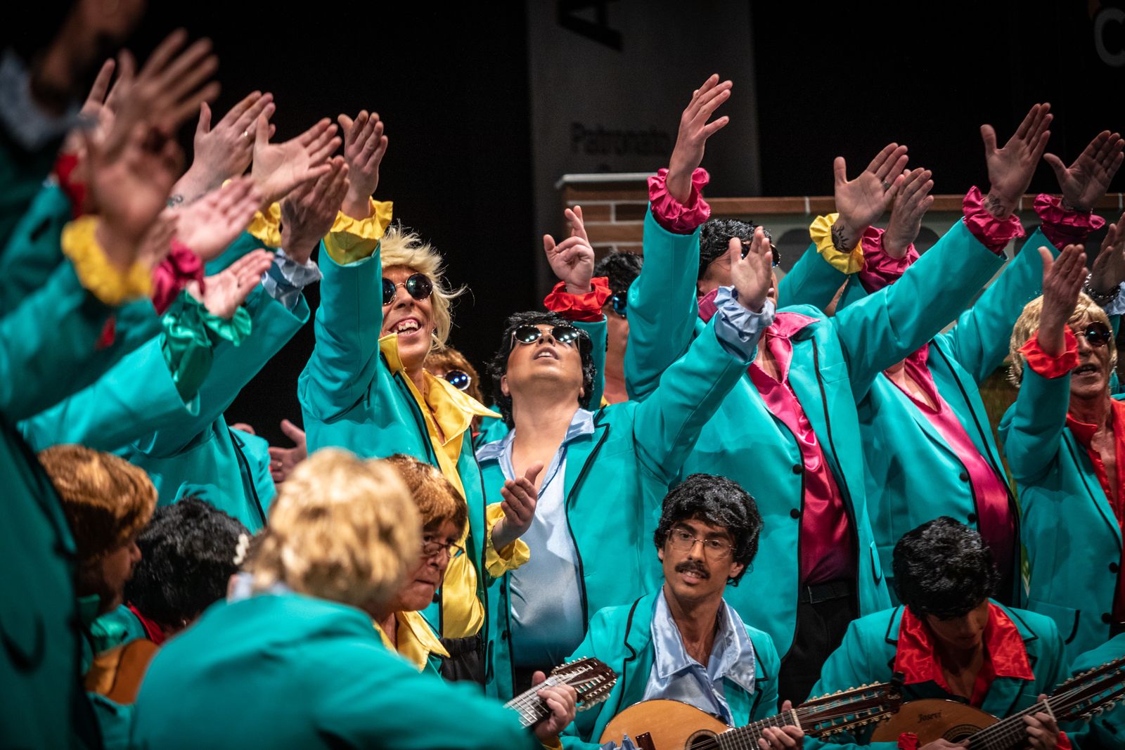 El coro 'Bravo por la música' fue el encargado de abrir la sesión