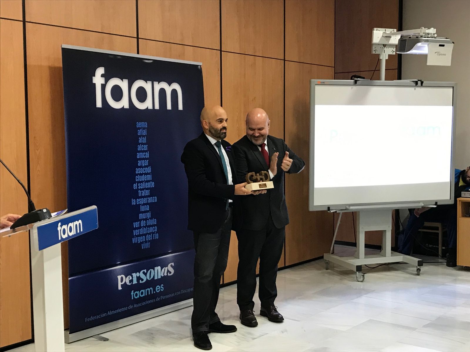 Entrega del premio CERMI