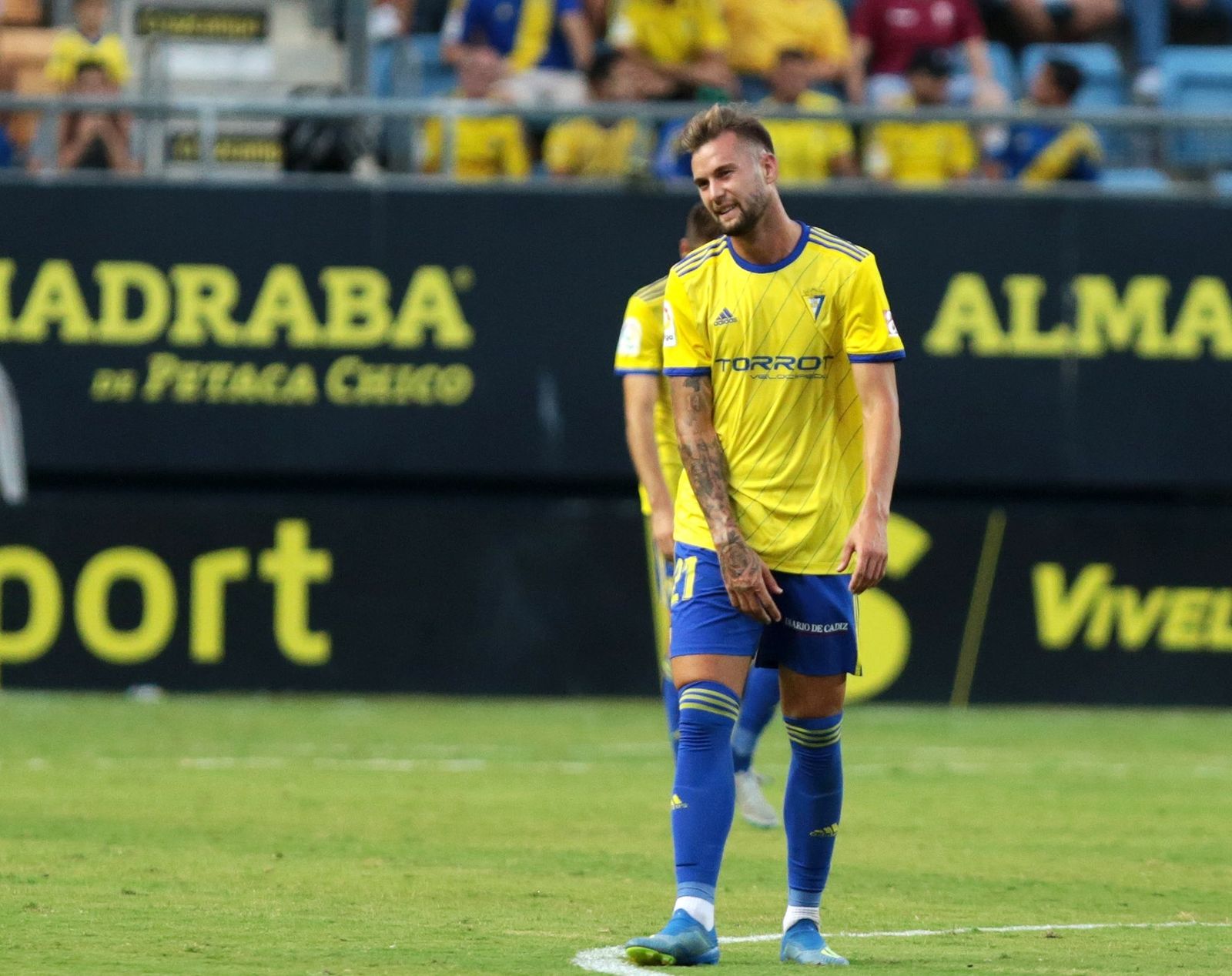 El delantero cadista espera que su dolencia no resulte de gravedad