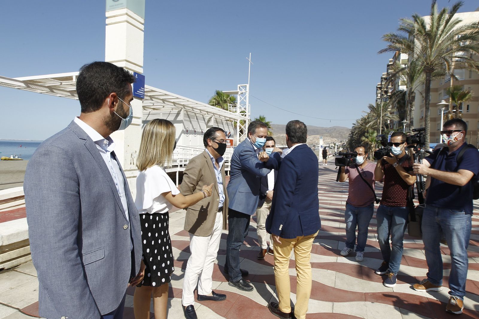 Presentación de vehículos para vigilancia de las playas. Almería