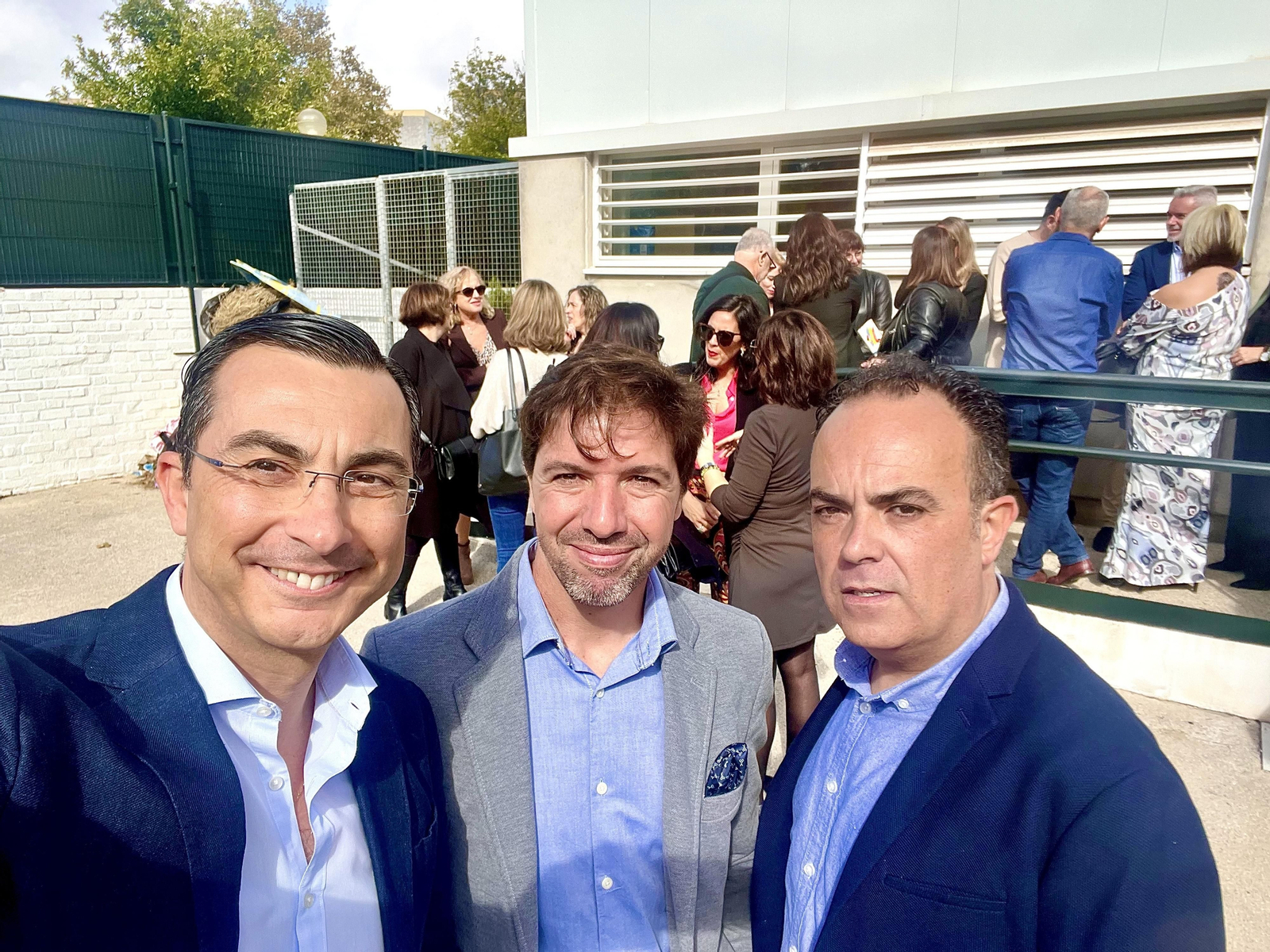 Los alumnos de la promoción 89-93 del Asta Regia celebran el 30 aniversario de su graduación. Los alumnos de la promoción 89-93 del Asta Regia celebran su 30 aniversario