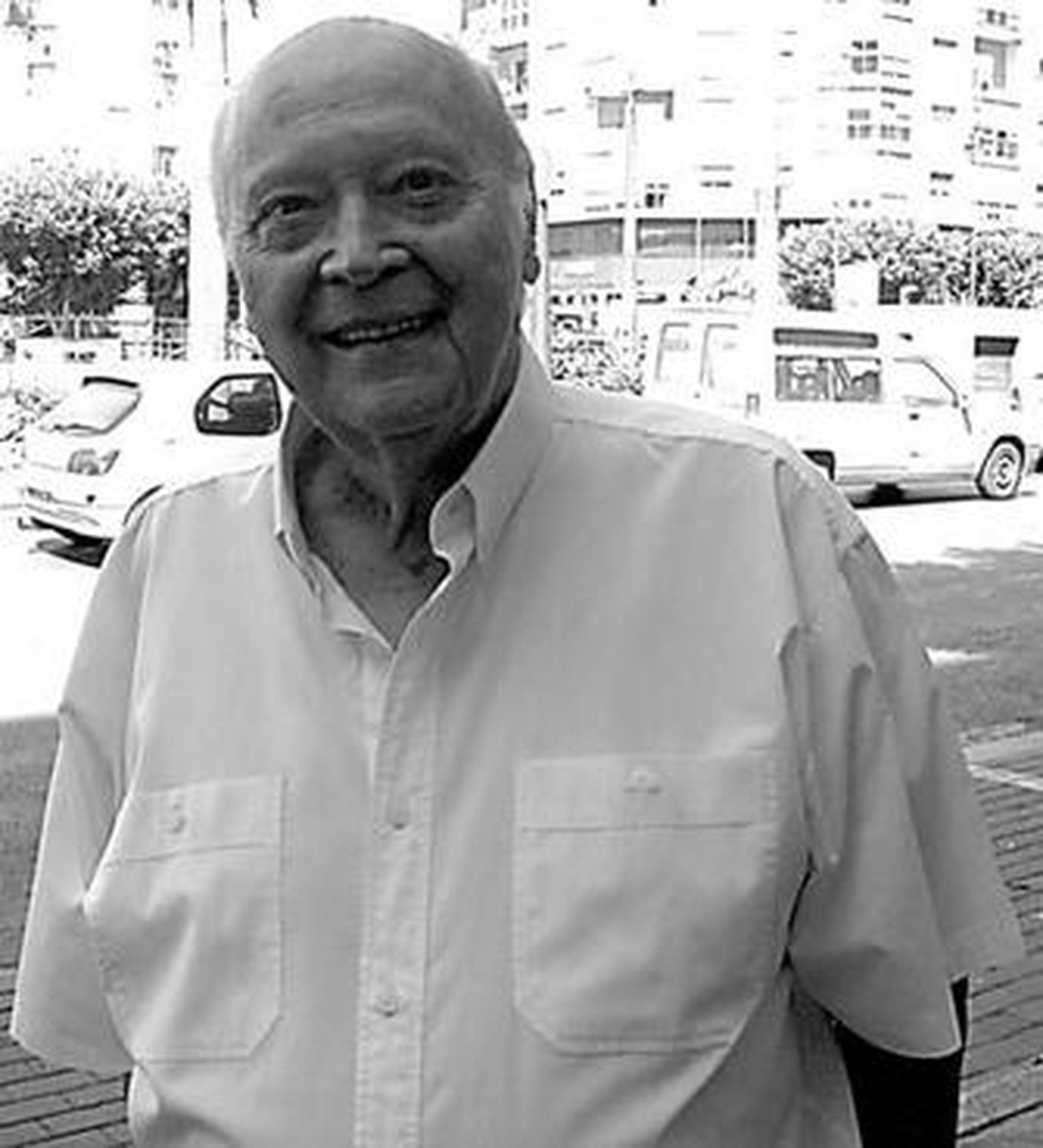 Carlos Hernández Almansa, 90 años entre el teatro y la música