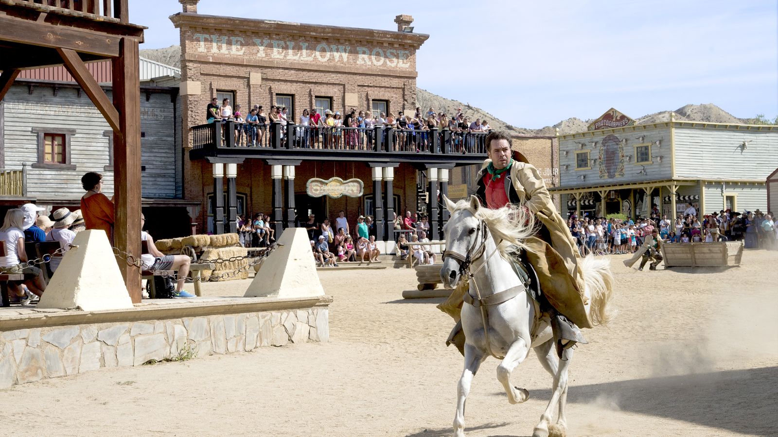 El parque temático Oasys Minihollywood ofrece puro espeectáculo en Tabernas, Almería.