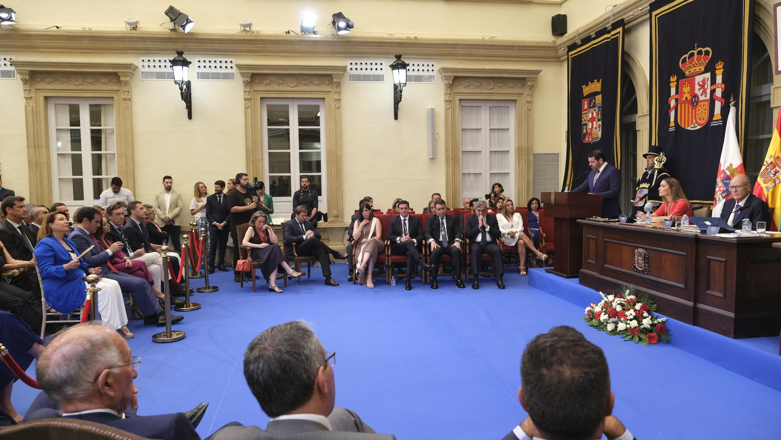 Imágenes del acto de constitución de la Diputación de Almería