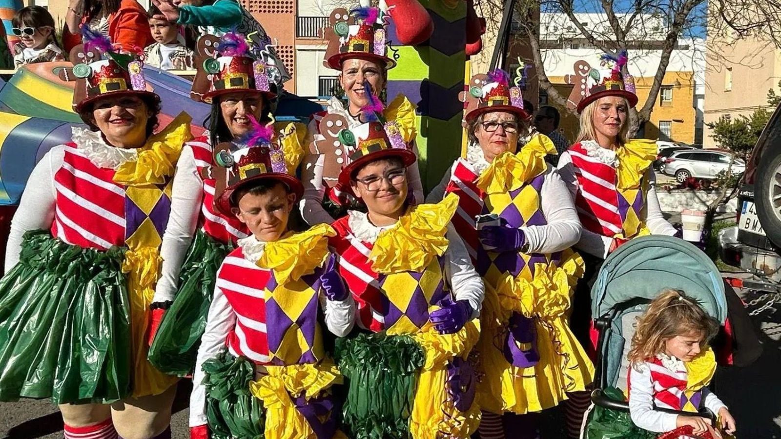 Grupo de la Academia de BAile de Yoli Armario