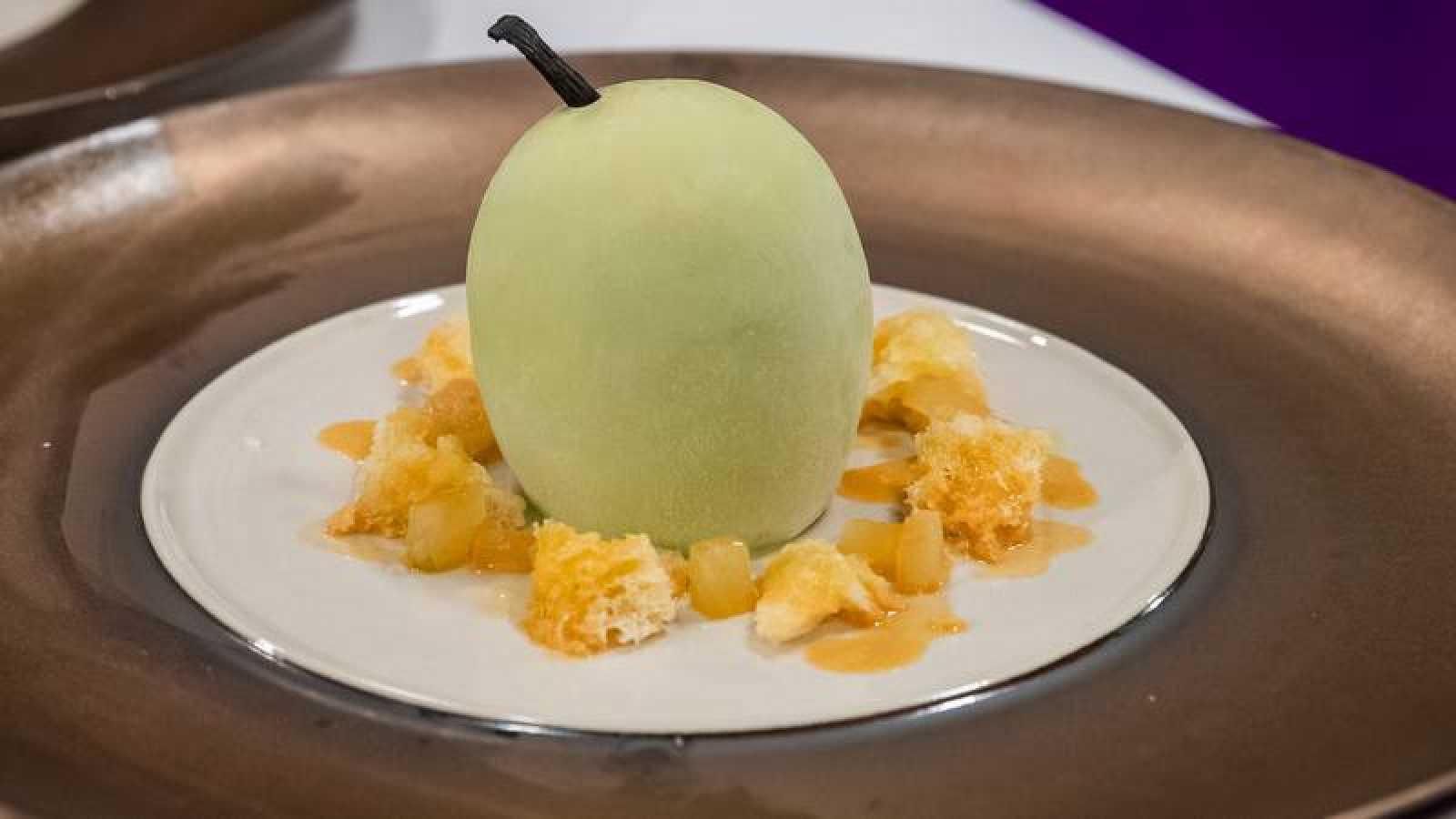 Manzana, plato de Juanma Castaño