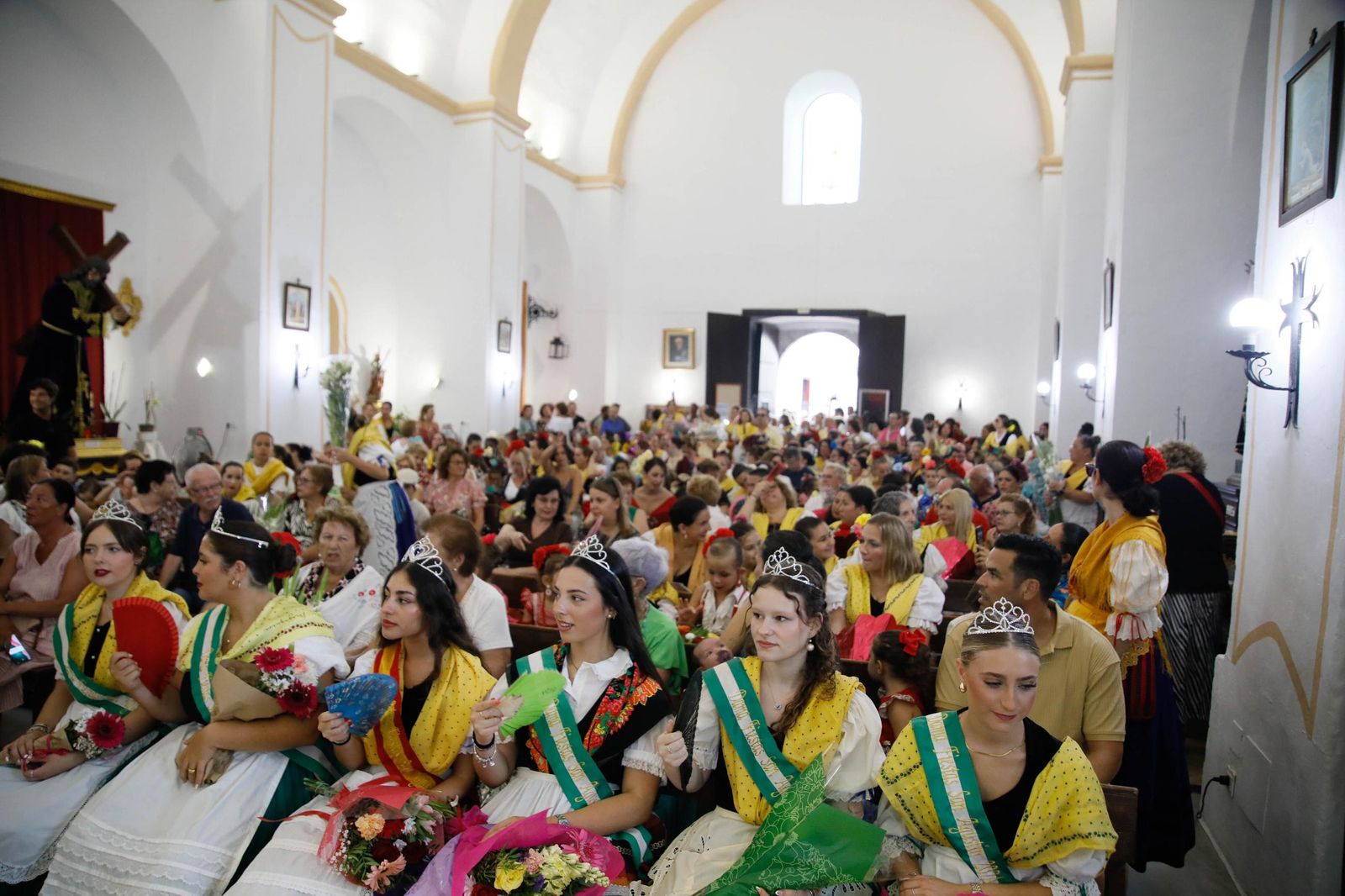 La Subida del Agua de las fiestas de Mojácar, en imágenes