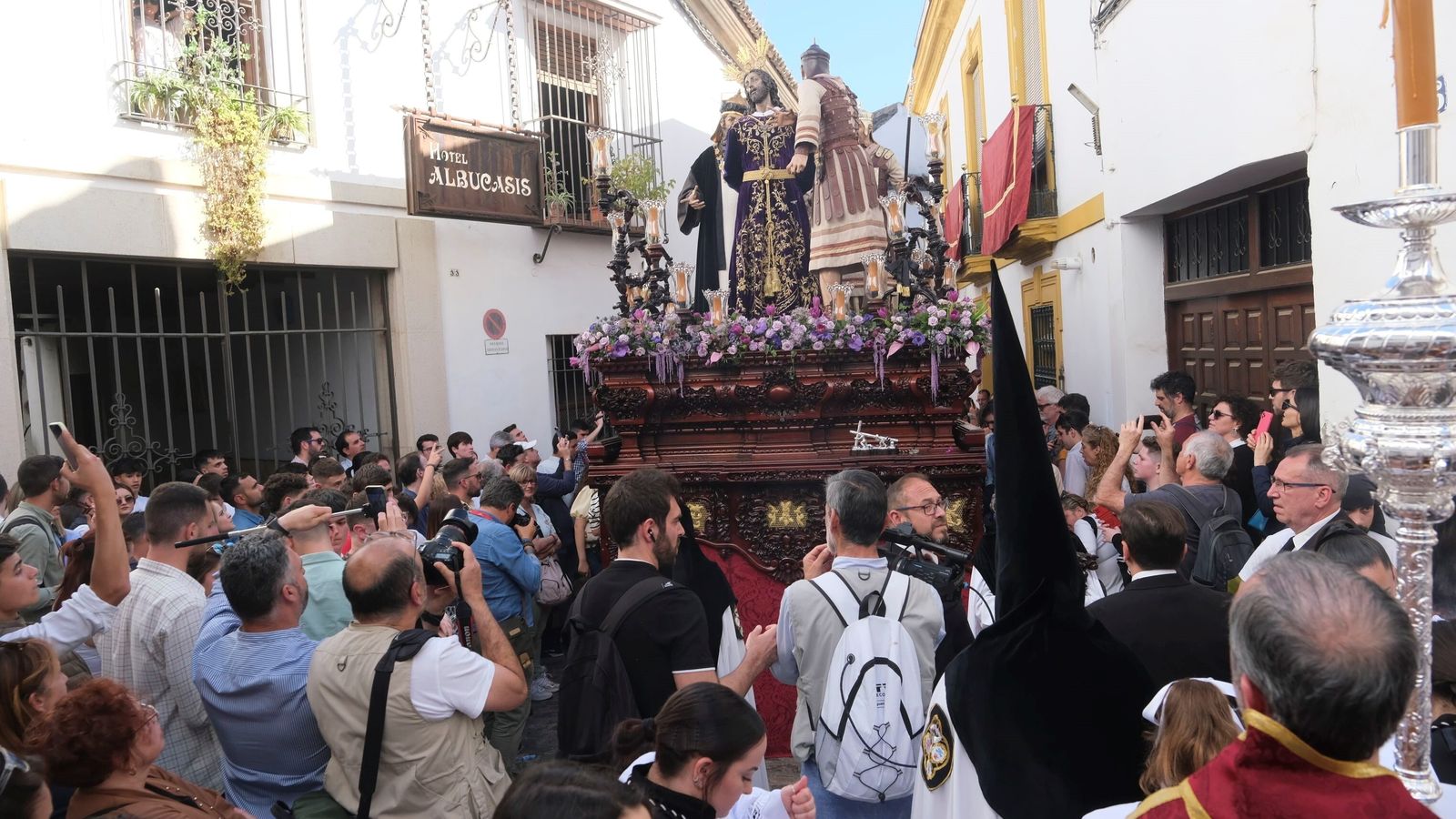 Salida procesional de Nuestro Padre Jesús del Perdón.