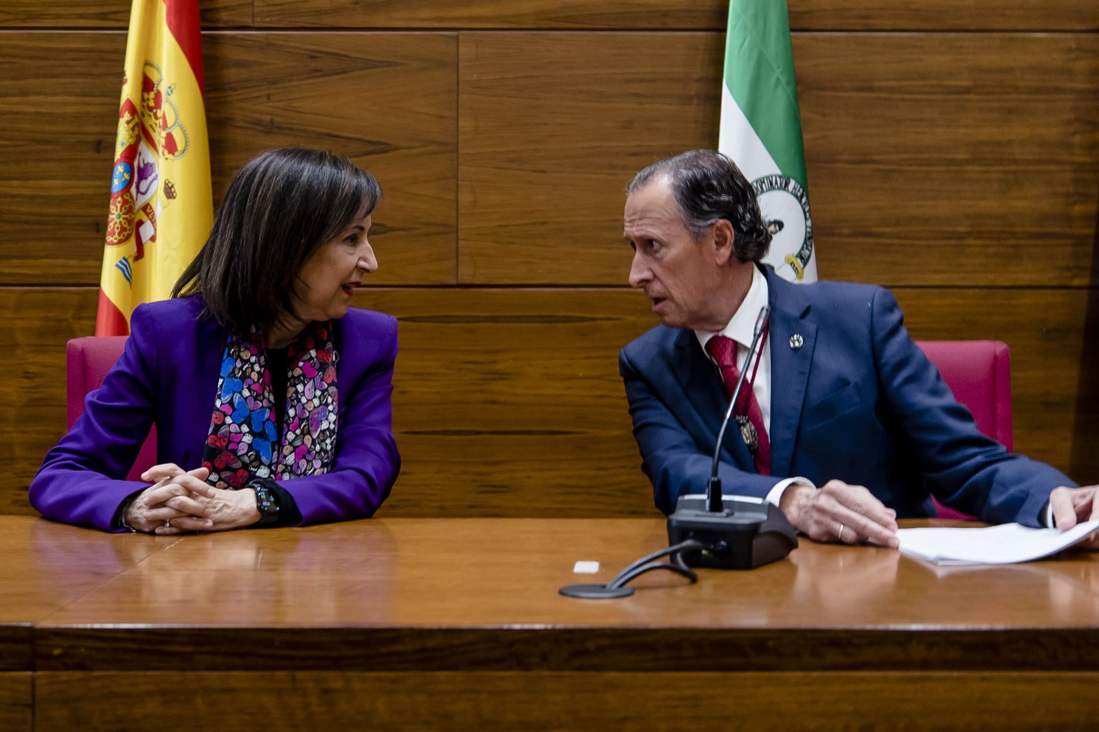 Las imágenes de la visita de la ministra de defensa Margarita Robles a Chiclana con motivo del 212 aniversario de la  Batalla de la Barrosa.
