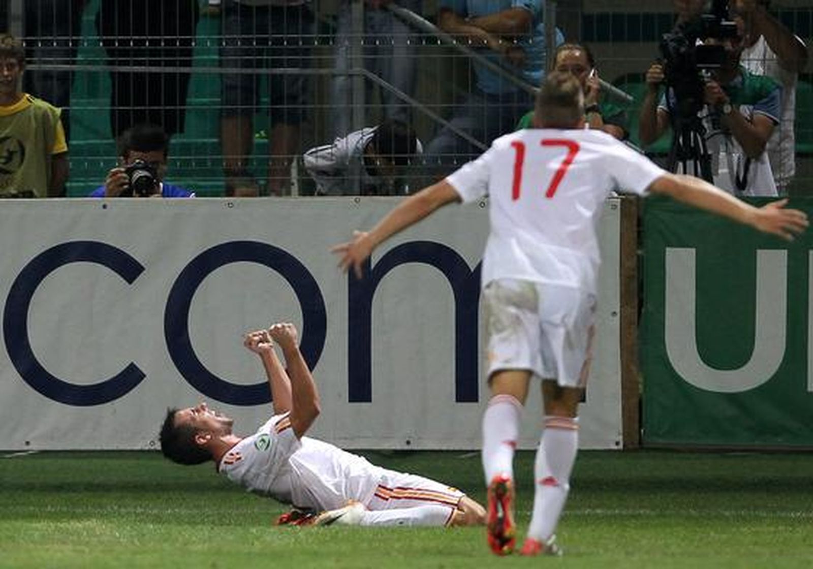 La selección española se proclama campeona de Europa sub'19.

Foto: EFE