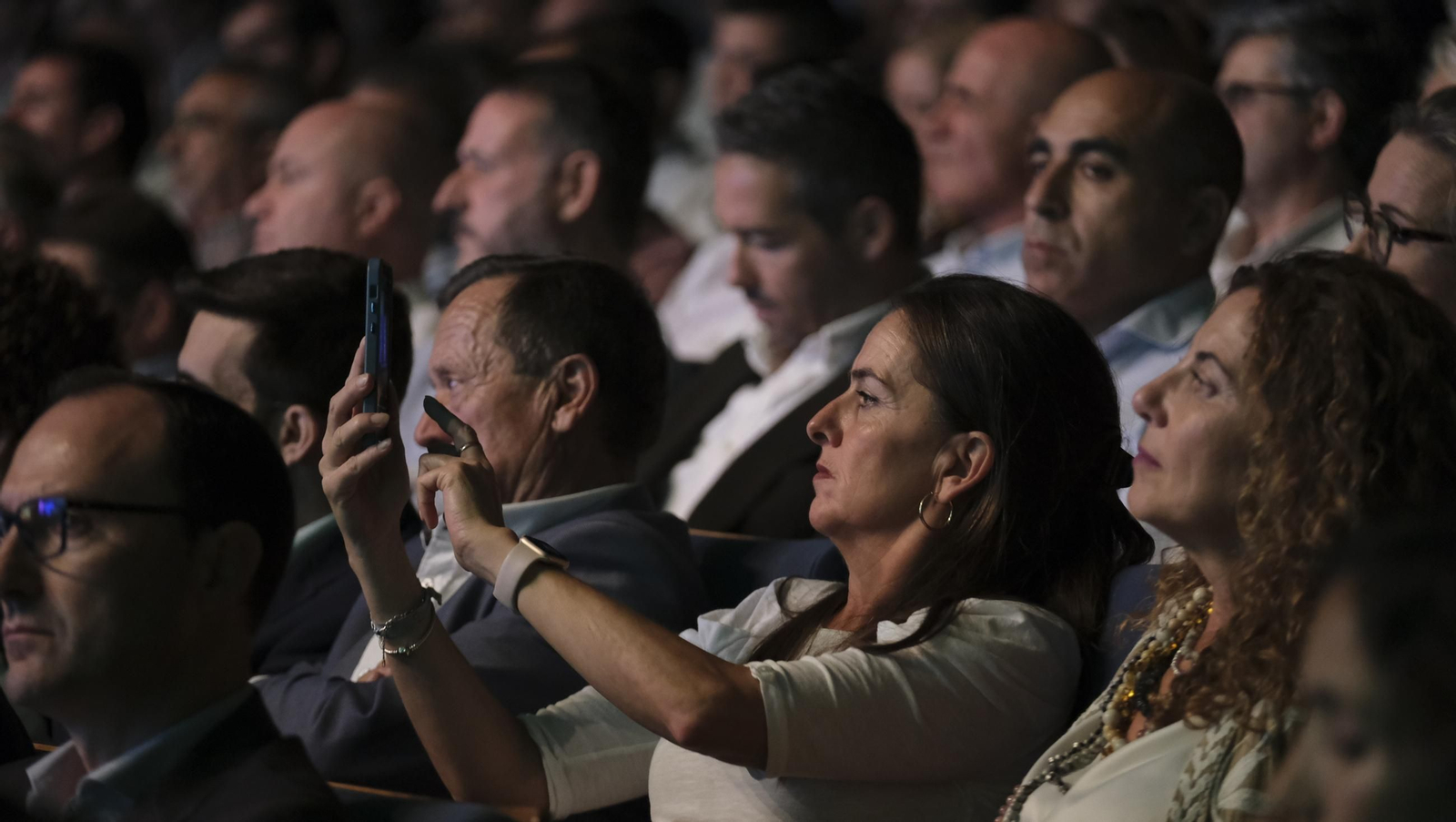 Las imágenes del 'Foro, Agricultura, Agua y Futuro en Andalucía' organizado por el PP