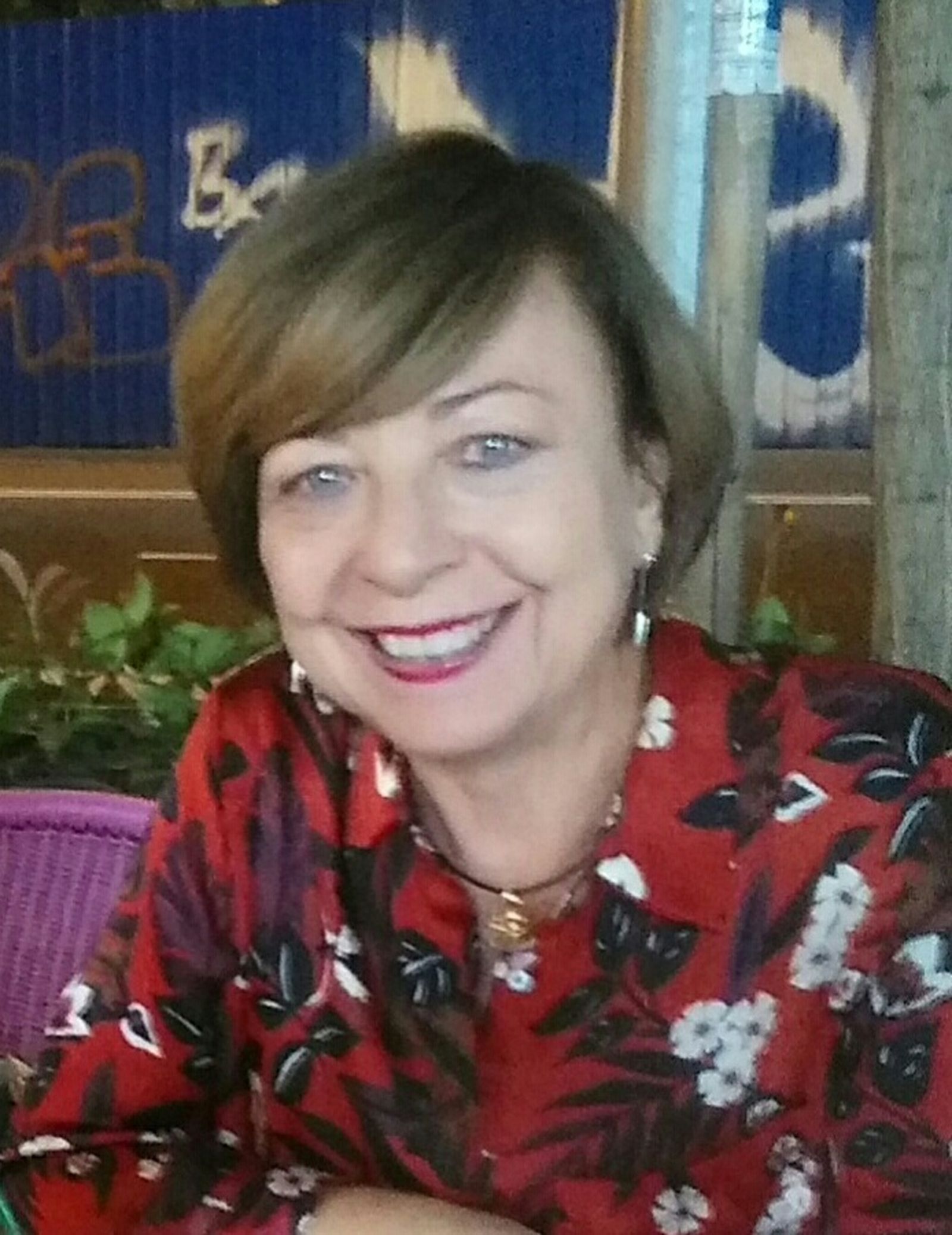 Maite Pérez Sánchez. Presidenta Asociación Amigos de la Alcazaba. 'Sus hijos después de ellos'. Nicolas Mathieu.