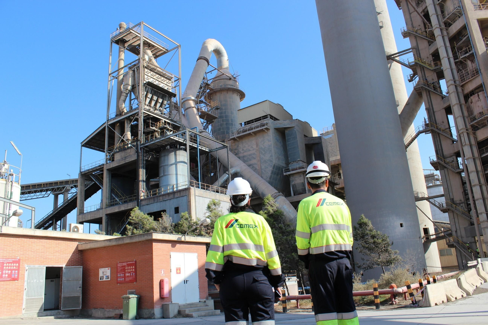 pic-20171029053736S1386P4