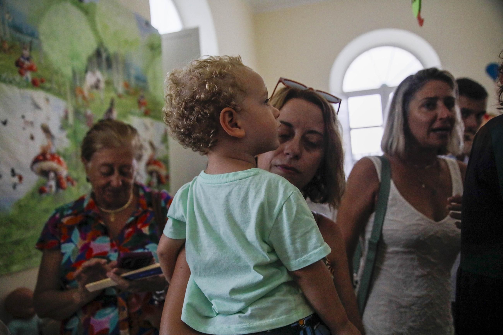 Las imágenes del regreso a las aulas de los más pequeños de Almería