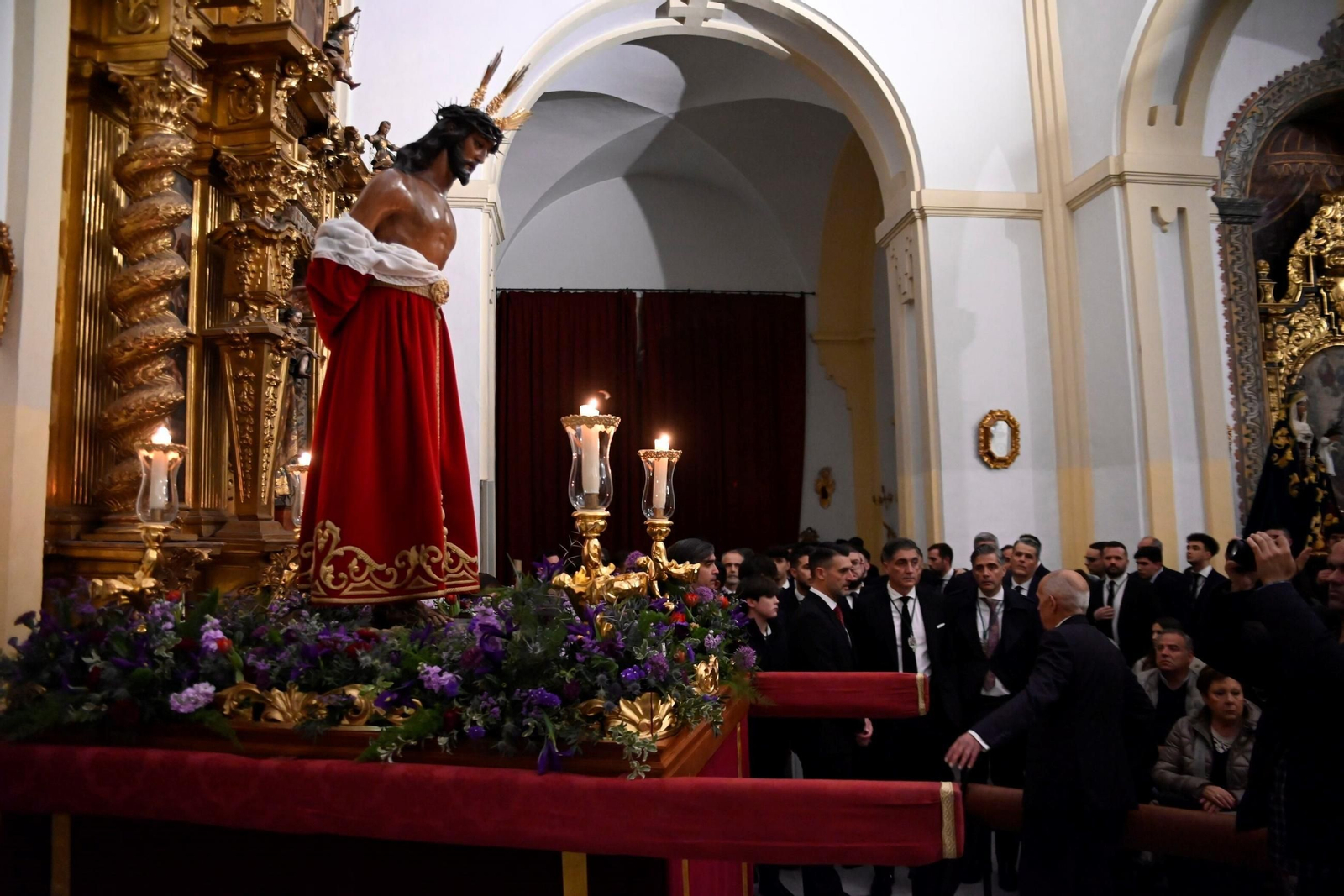 El vía crucios del Señor de las Penas, en imágenes