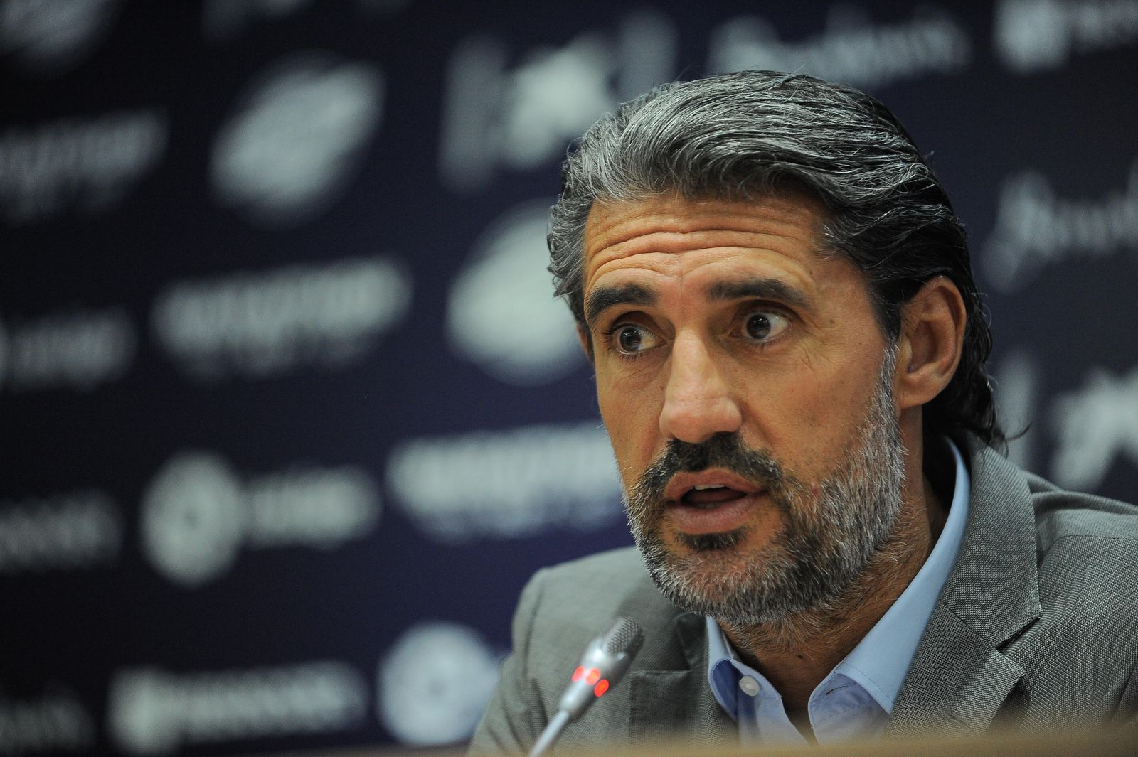 José Luis Pérez Caminero, en la sala de prensa de La Rosaleda.