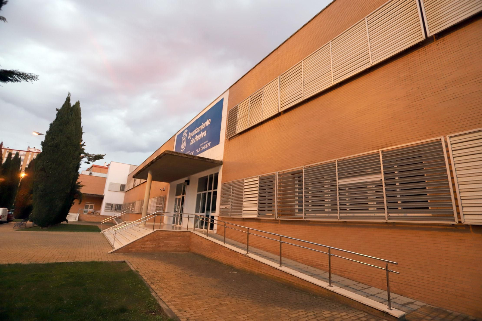 Centro social de Los Desniveles.