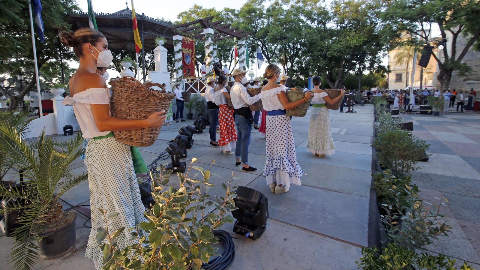 Imágenes de la Pisa de la Uva en la Alameda Vieja