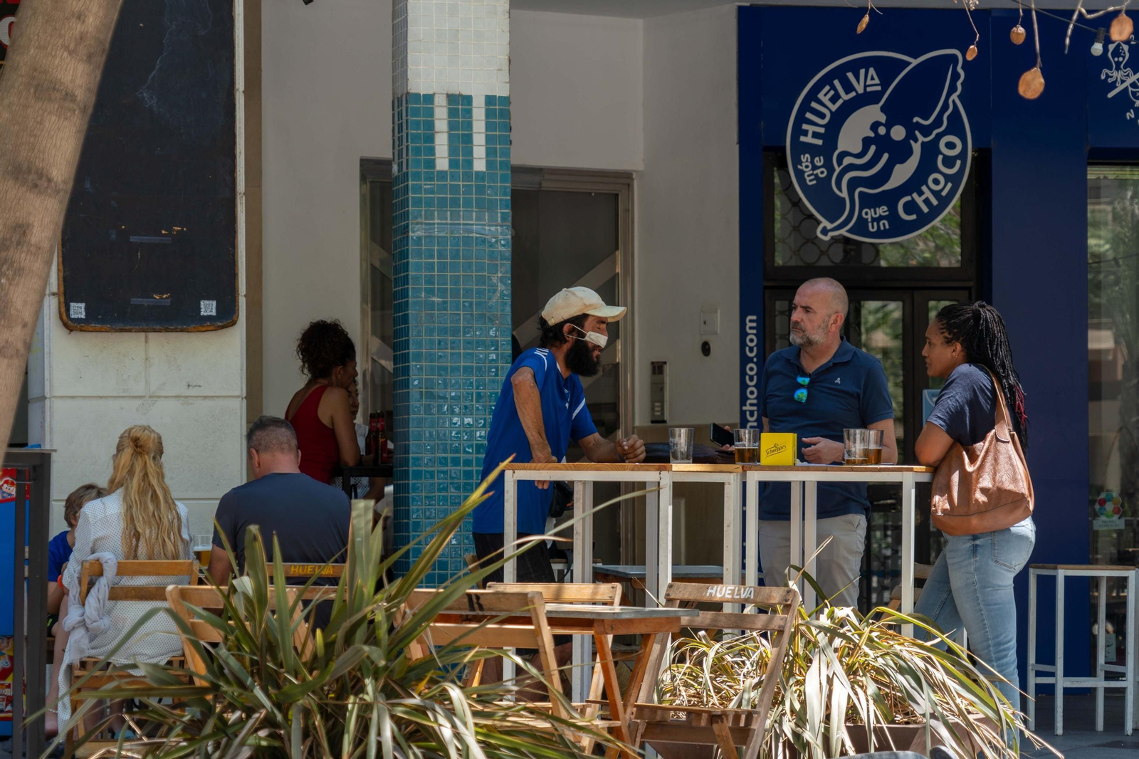 La Plaza Quintero Báez, espacio peatonal, arbolado y punto de encuentro urbano.