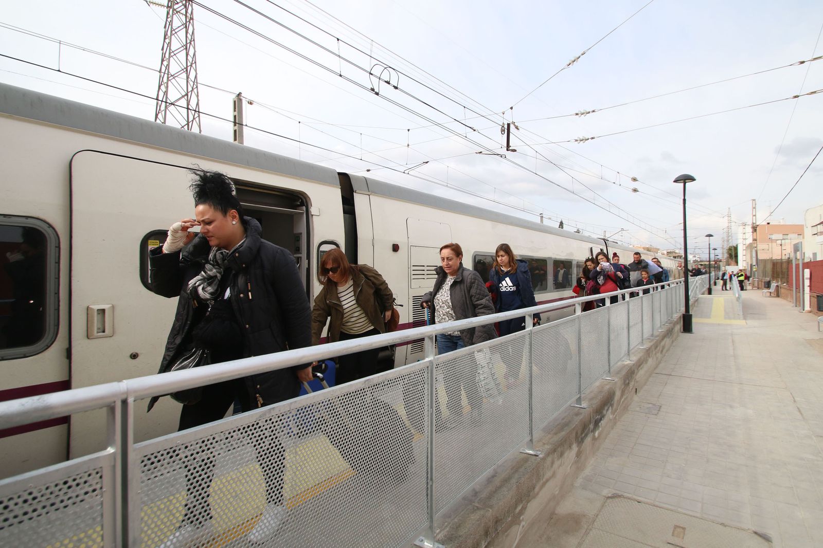 Renfe lanzó la Tarifa Alcazaba para viajes en tren entre Almería y Madrid por 18,95 euros