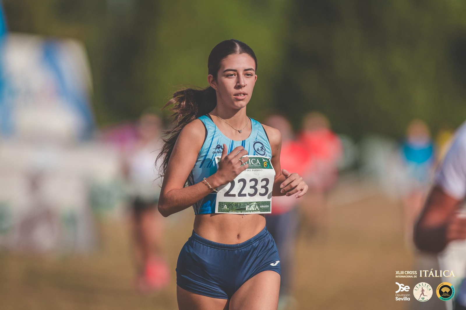 Búscate en las fotos del Cross de Itálica 2025 | 3