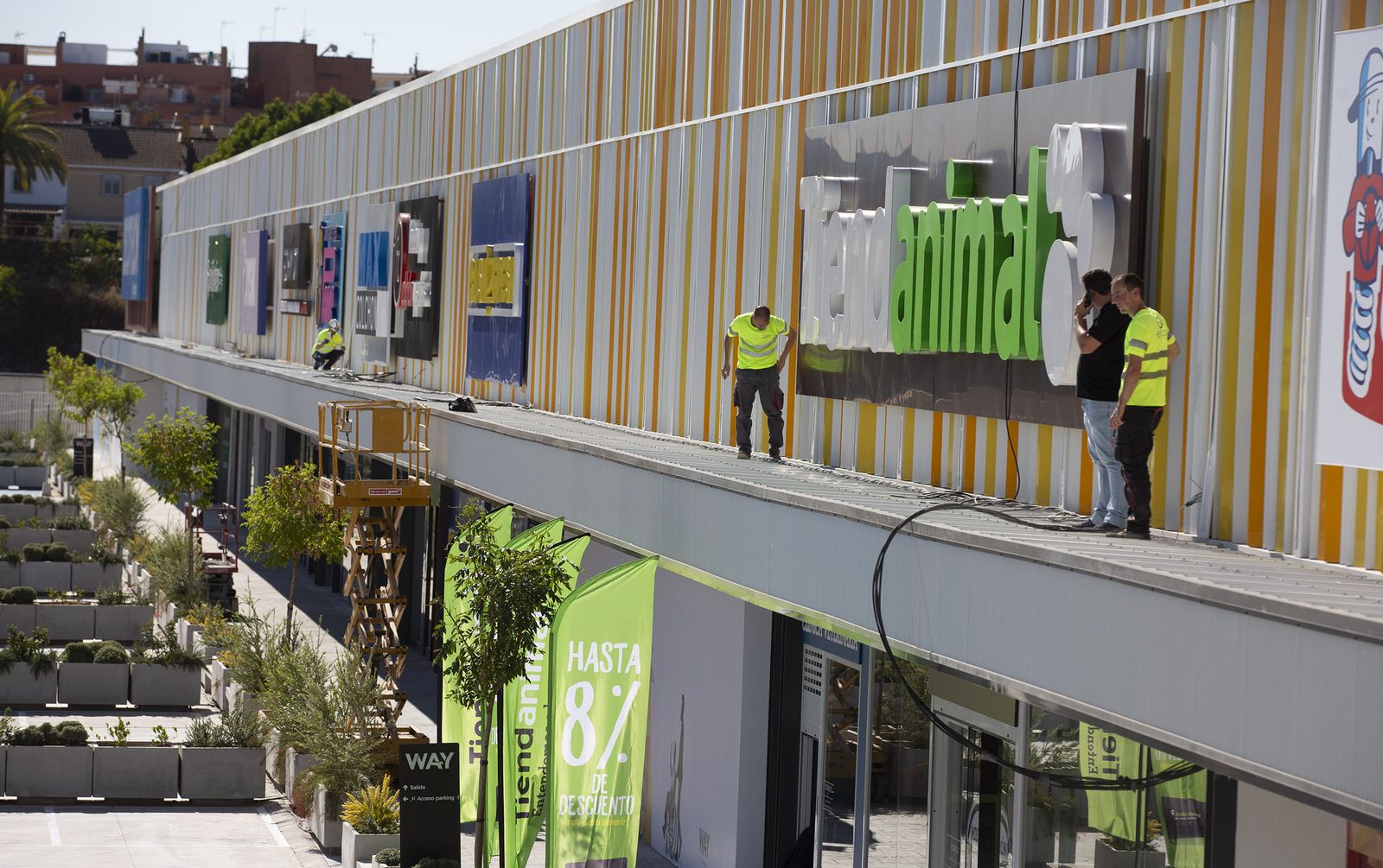 Las imágenes del espacio comercial Way Dos Hermanas