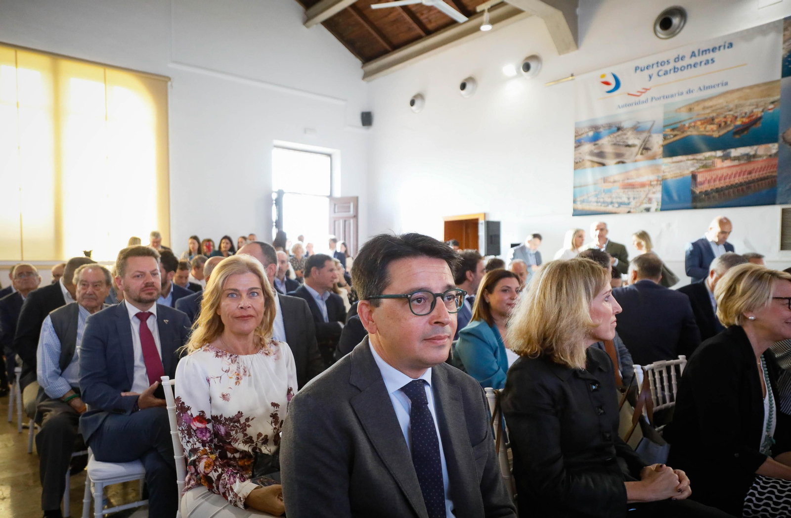 Imágenes del desayuno informativo