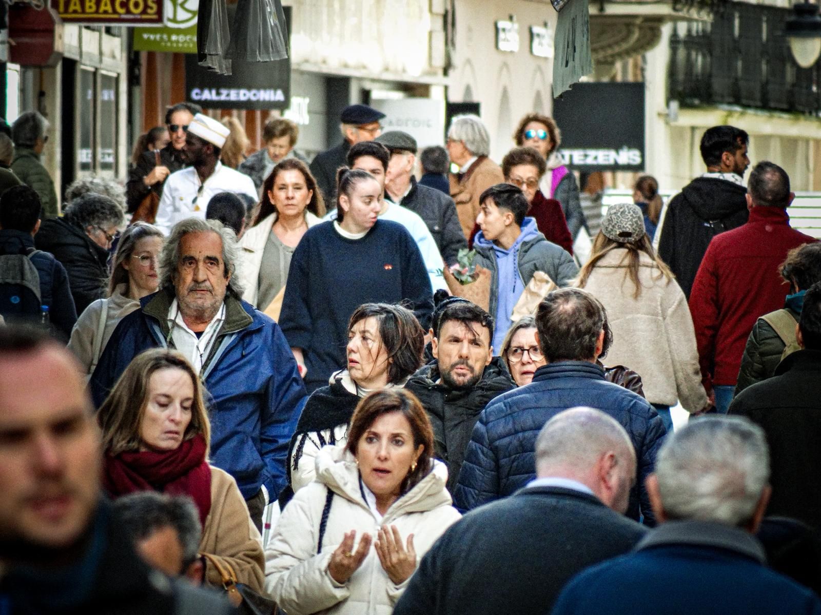 Fotos del ambiente en la ciudad durante la mañana