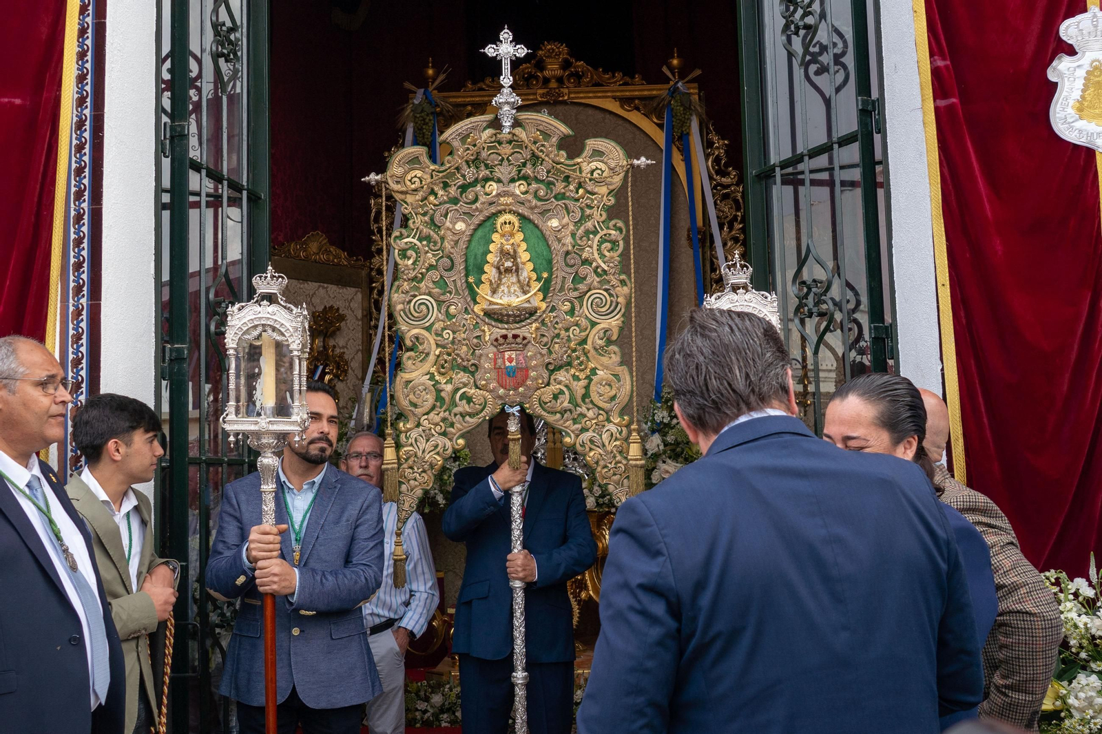 Imágenes de la peregrinación de la hermandad de Huelva al rocío en 2025