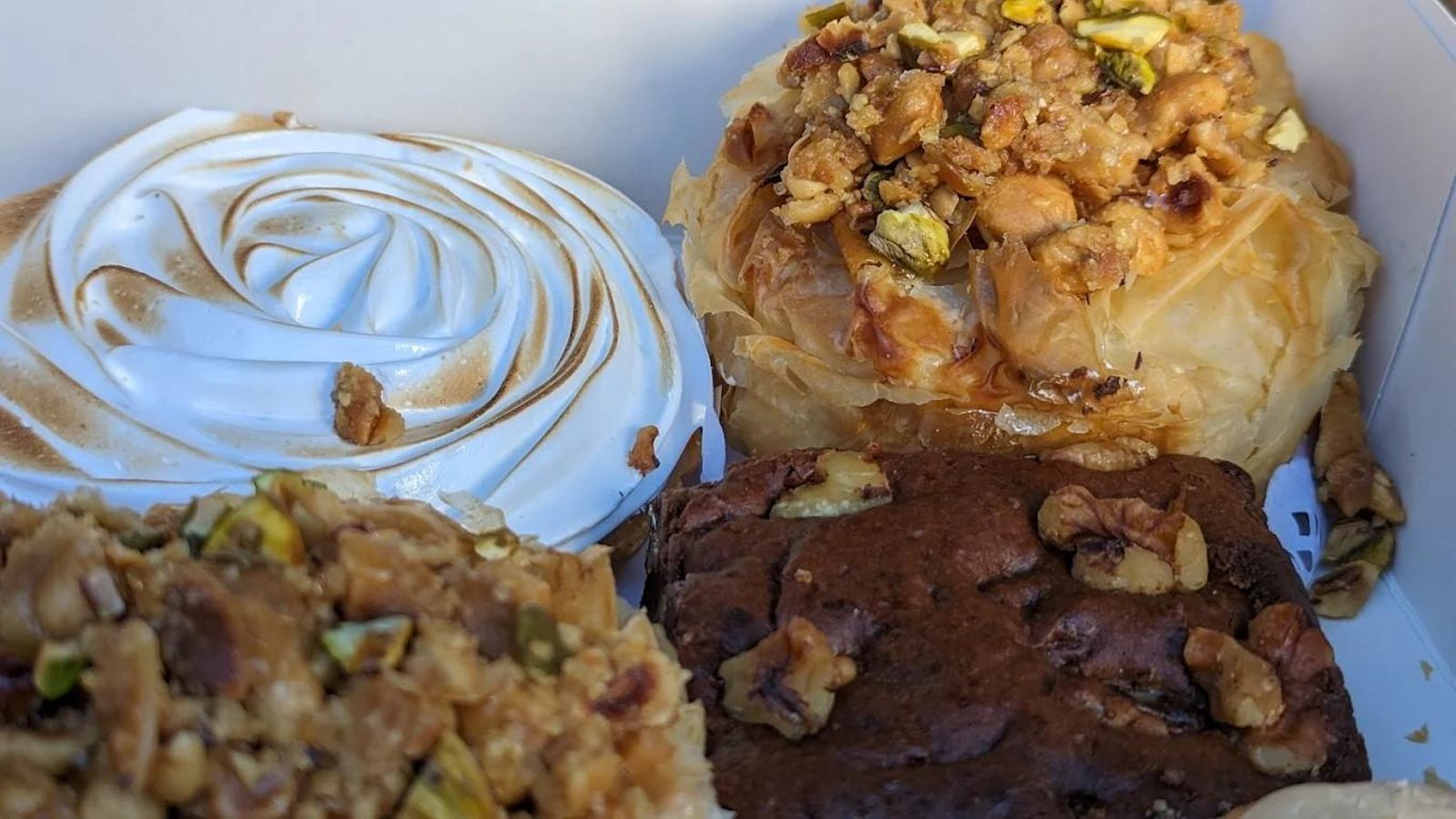 Pasteles de la pastelería Dulce Armonía, la mejor valorada de Jerez.