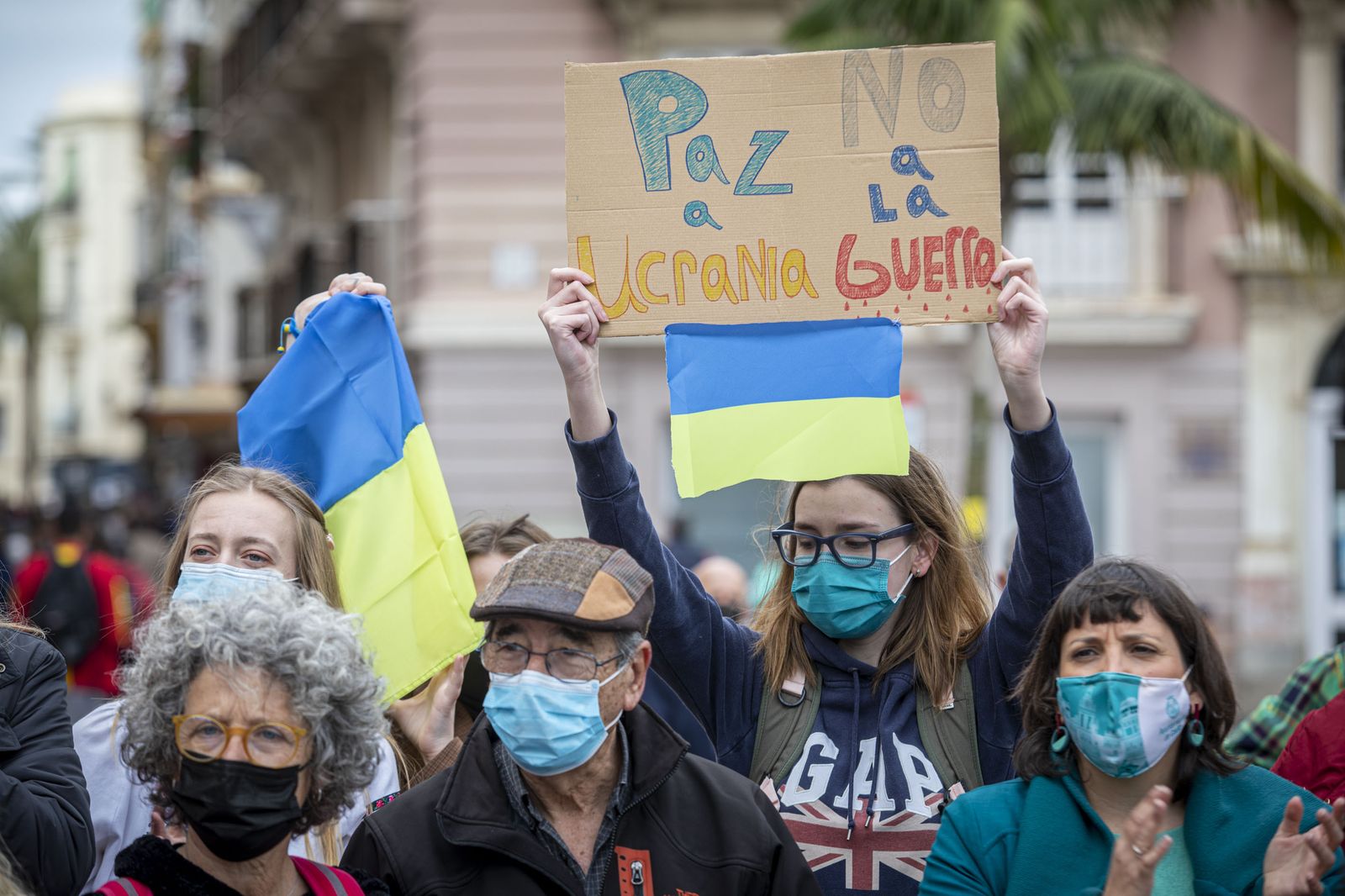 Concentración en Cádiz contra la guerra y la invasión de Ucrania